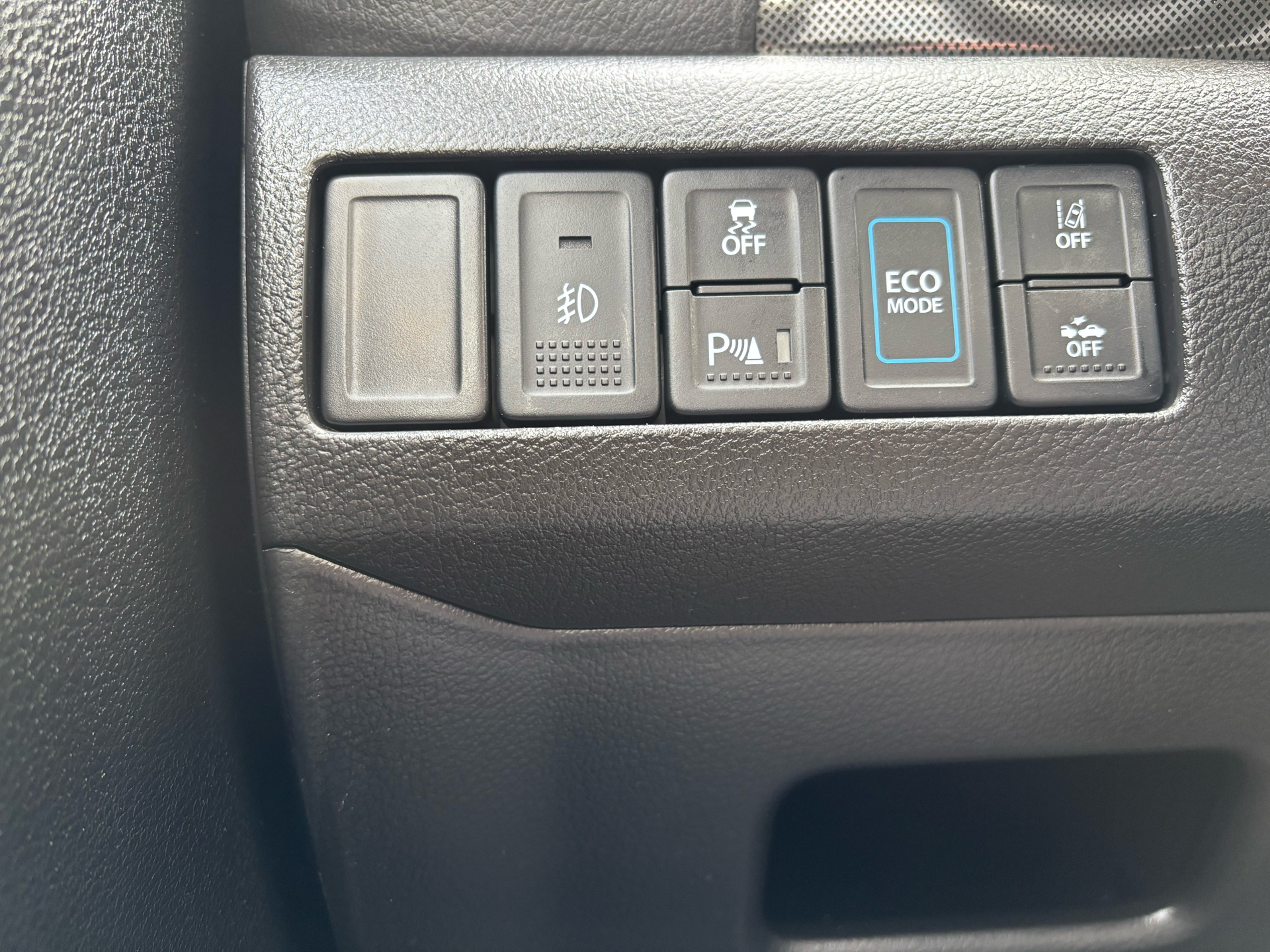 Billede af Suzuki Vitara 1,5 Hybrid Adventure AGS 102HK 5d 6g Aut.