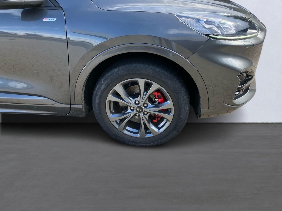 Billede af Ford Kuga 2,5 Plugin-hybrid ST-Line X CVT 225HK 5d Trinl. Gear
