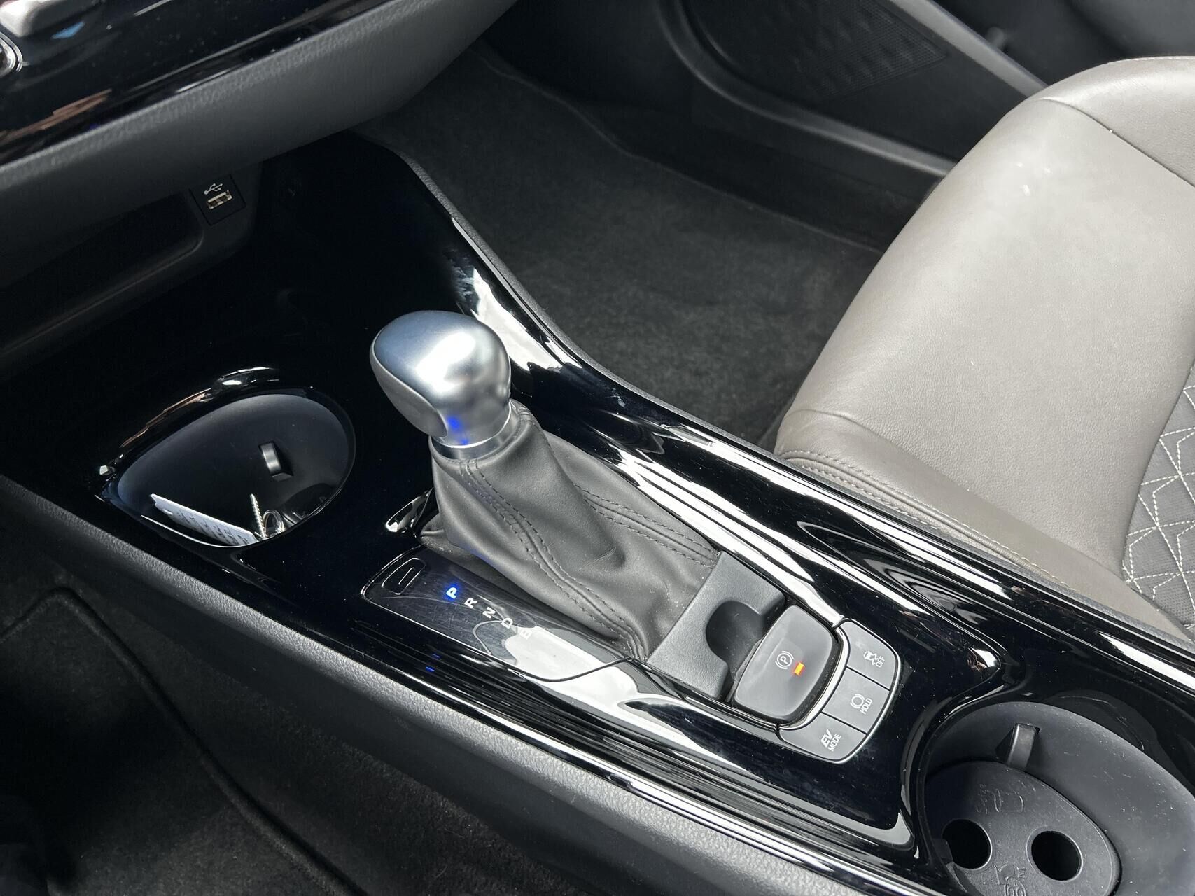 Billede af Toyota C-HR 1,8 Hybrid C-HIC Multidrive S 122HK 5d Aut.