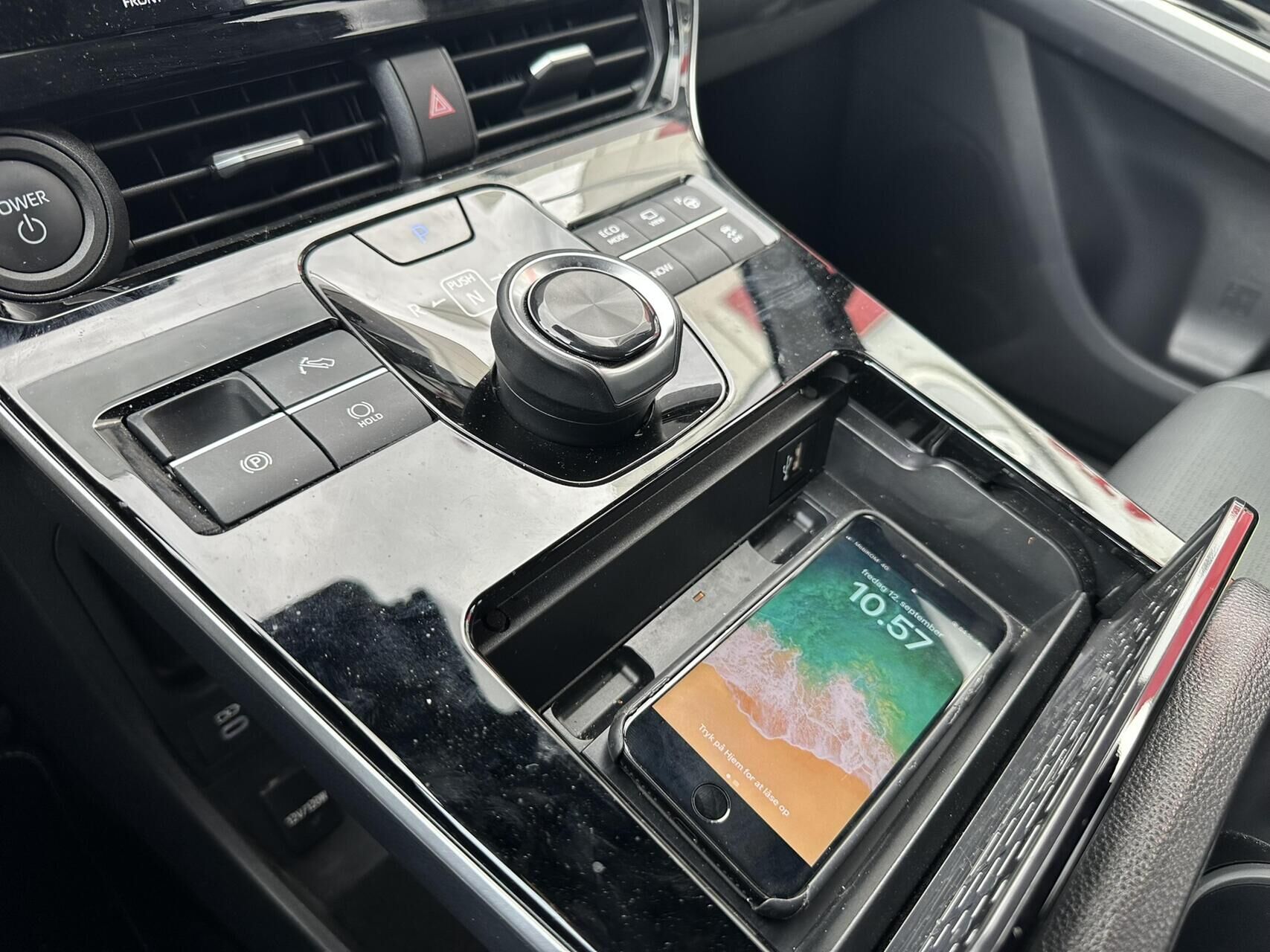 Billede af Toyota BZ4X EL Executive 204HK 5d Aut.