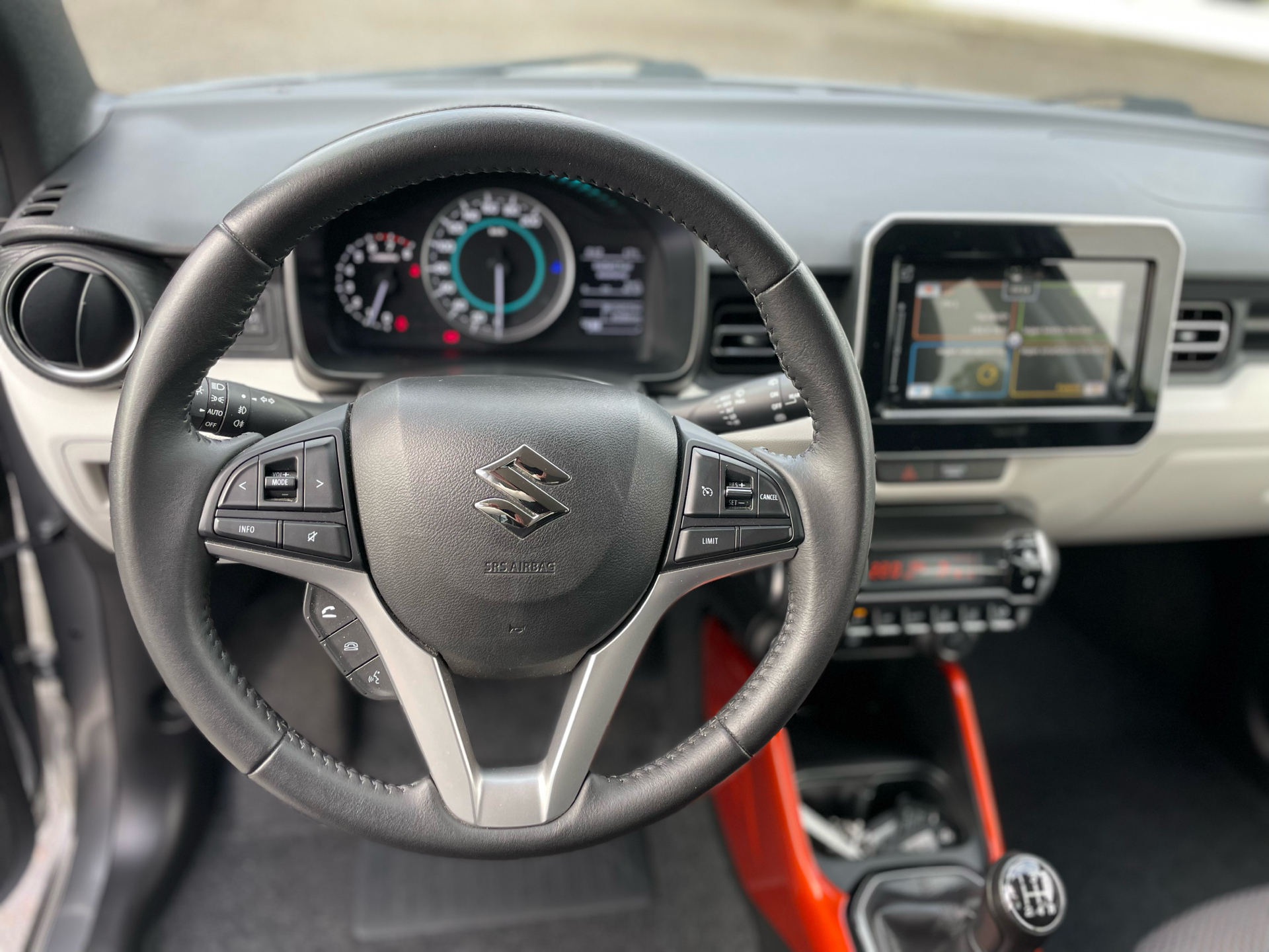 Billede af Suzuki Ignis 1,2 Dualjet Adventure Gold 90HK 5d