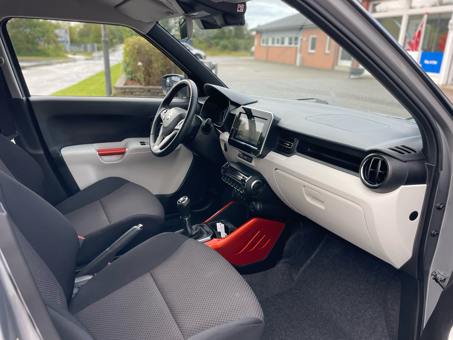 Billede af Suzuki Ignis 1,2 Dualjet Adventure Gold 90HK 5d