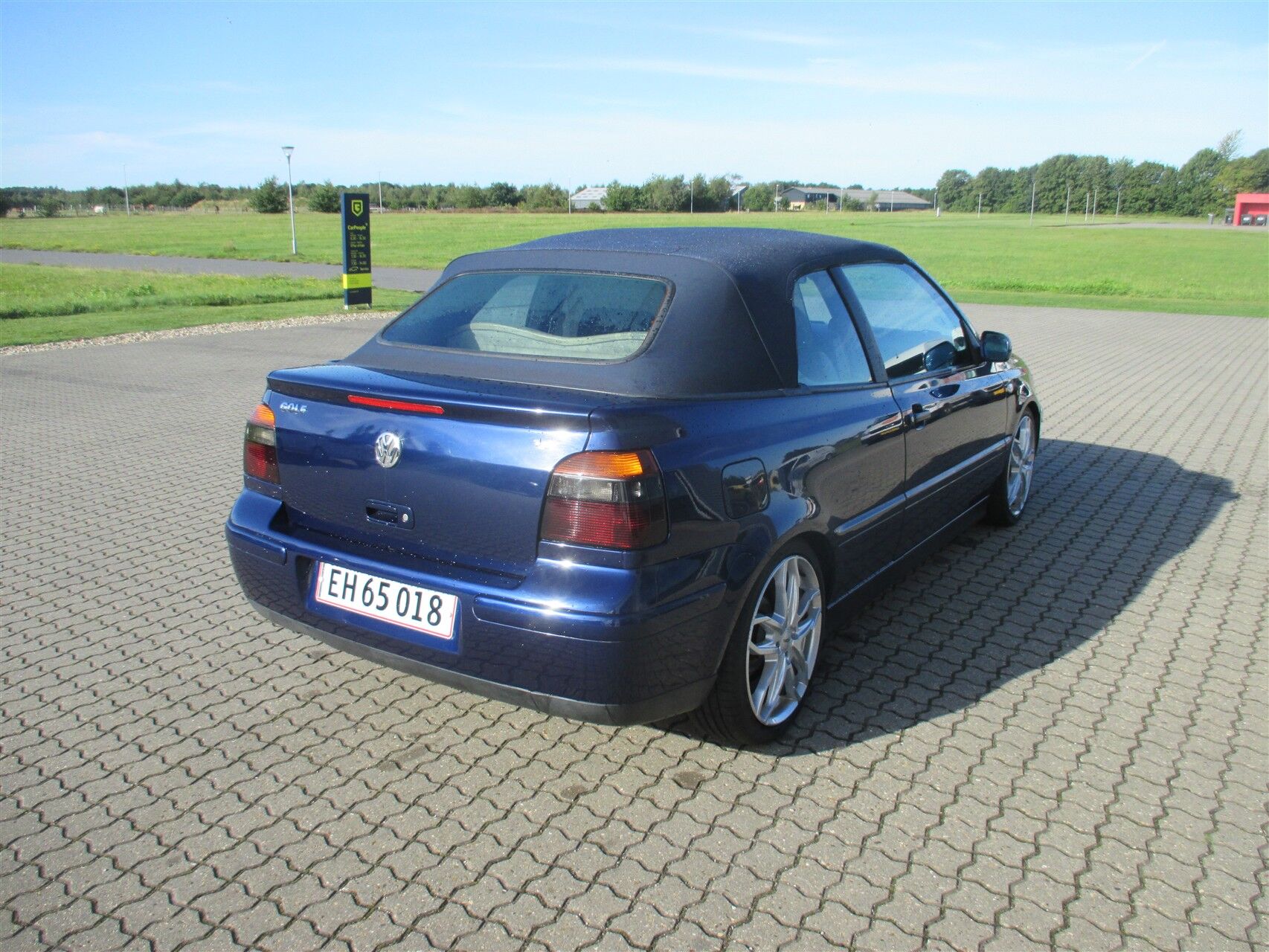 Billede af VW Golf 1,6 aut. 100HK Cabr.