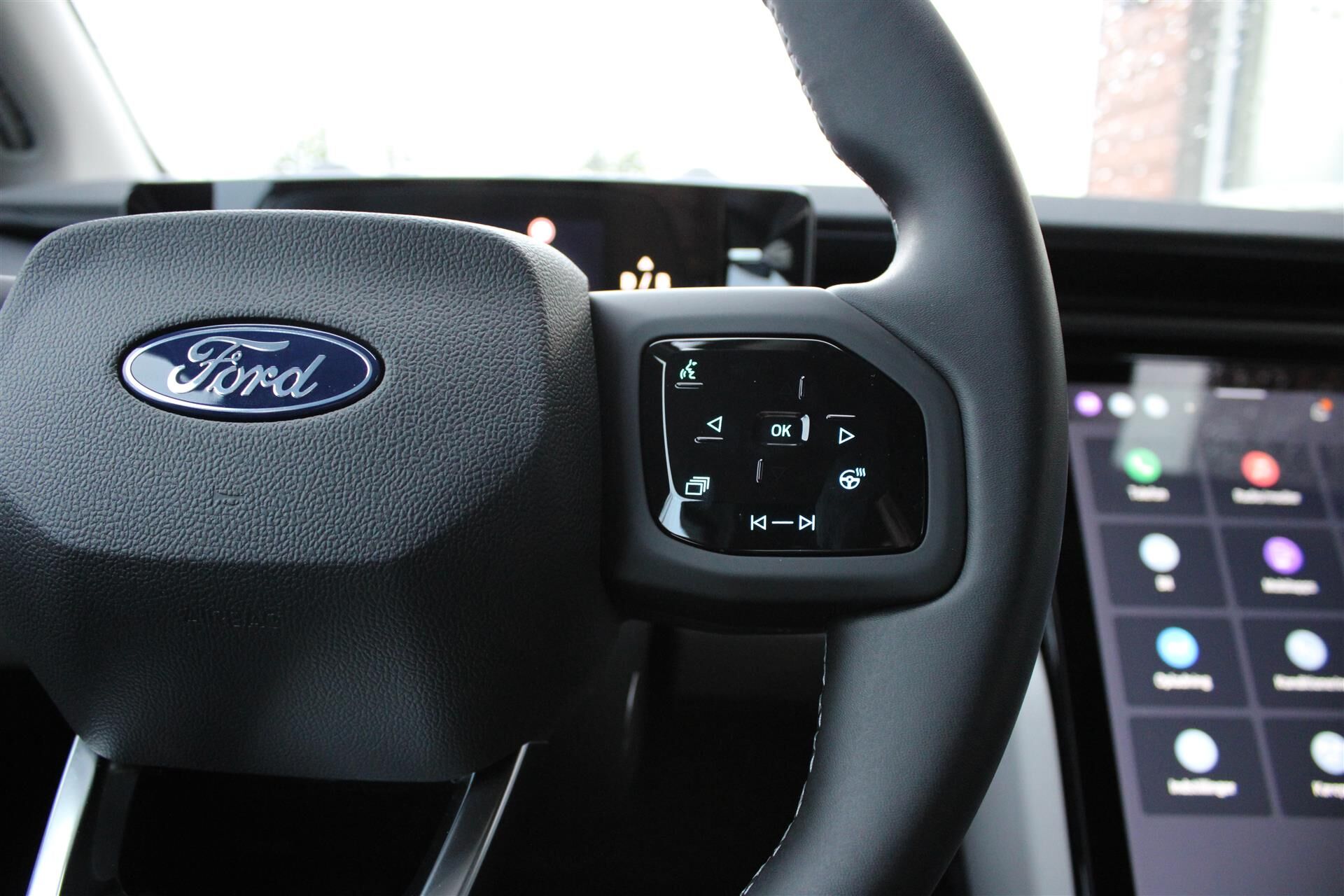 Billede af Ford Explorer EL UR Select RWD 204HK 5d Aut.