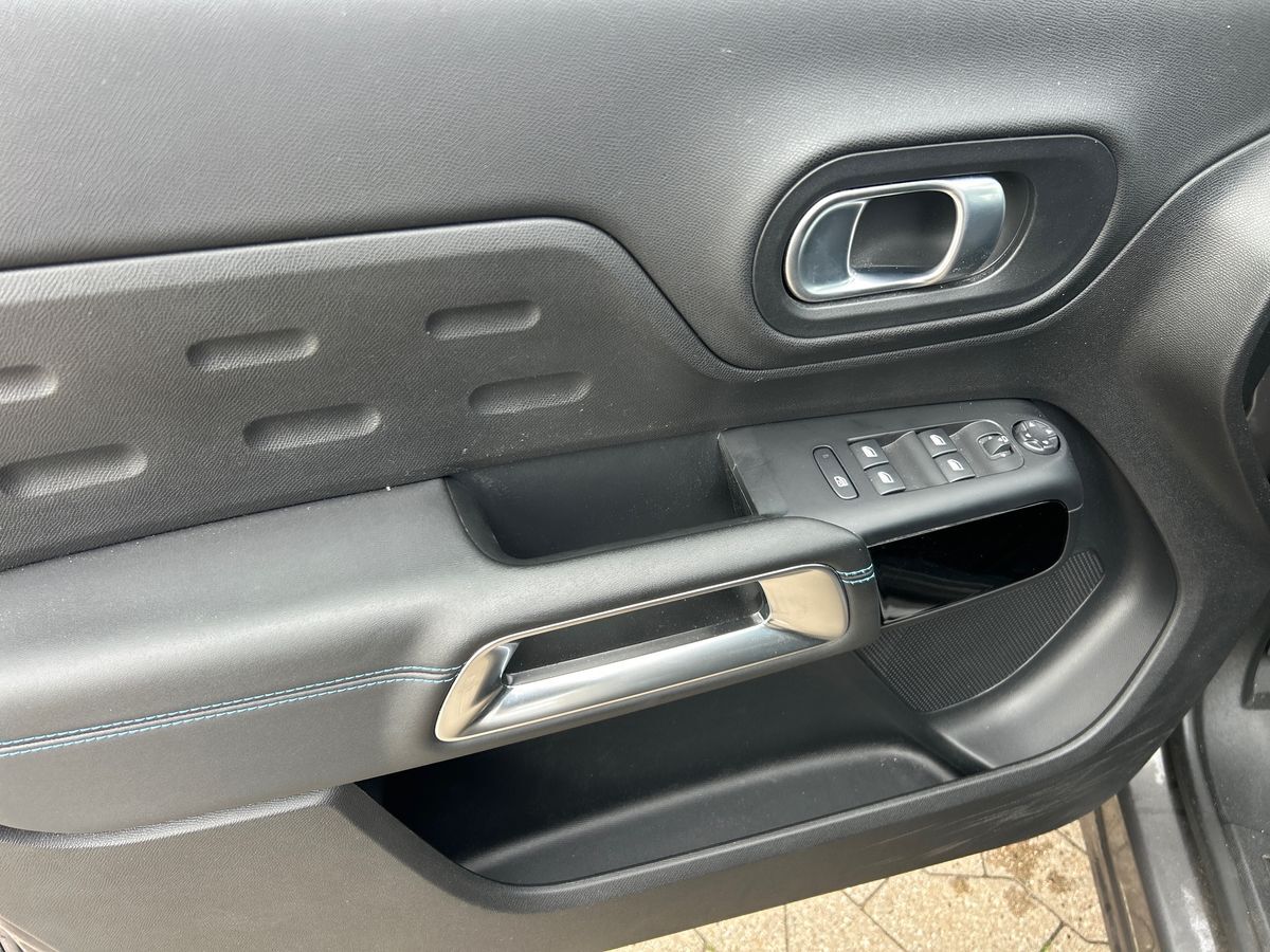 Billede af Citroën C5 Aircross 1,6 Plugin-hybrid Prestige EAT8 225HK 5d 8g Aut.