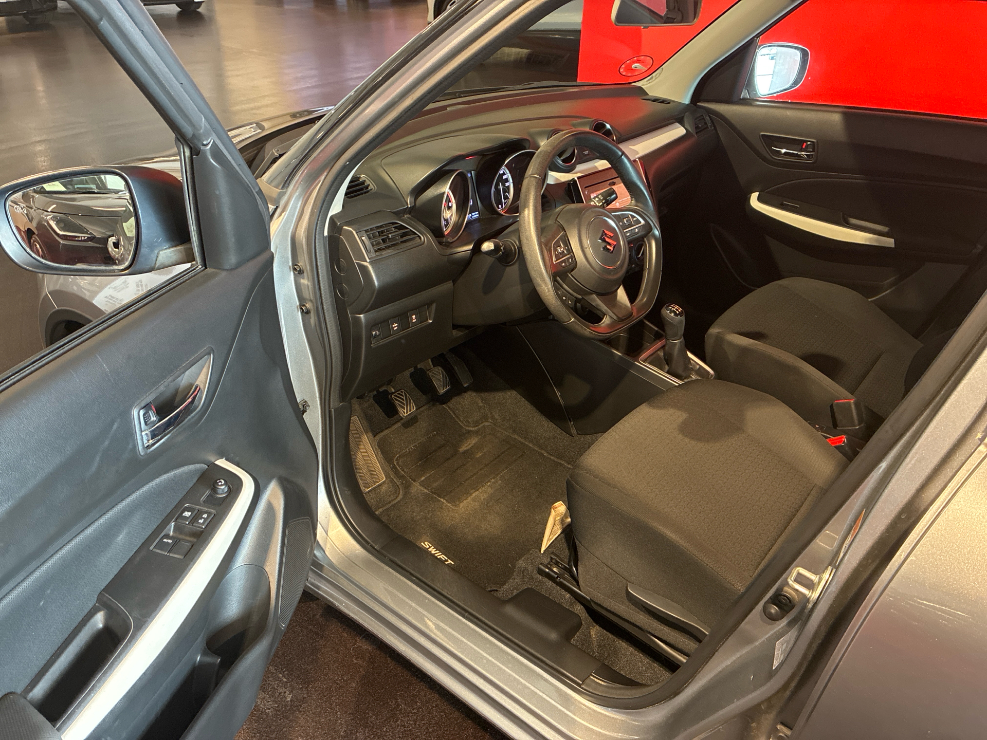 Billede af Suzuki Swift 1,2 Dualjet Action AEB 90HK 5d