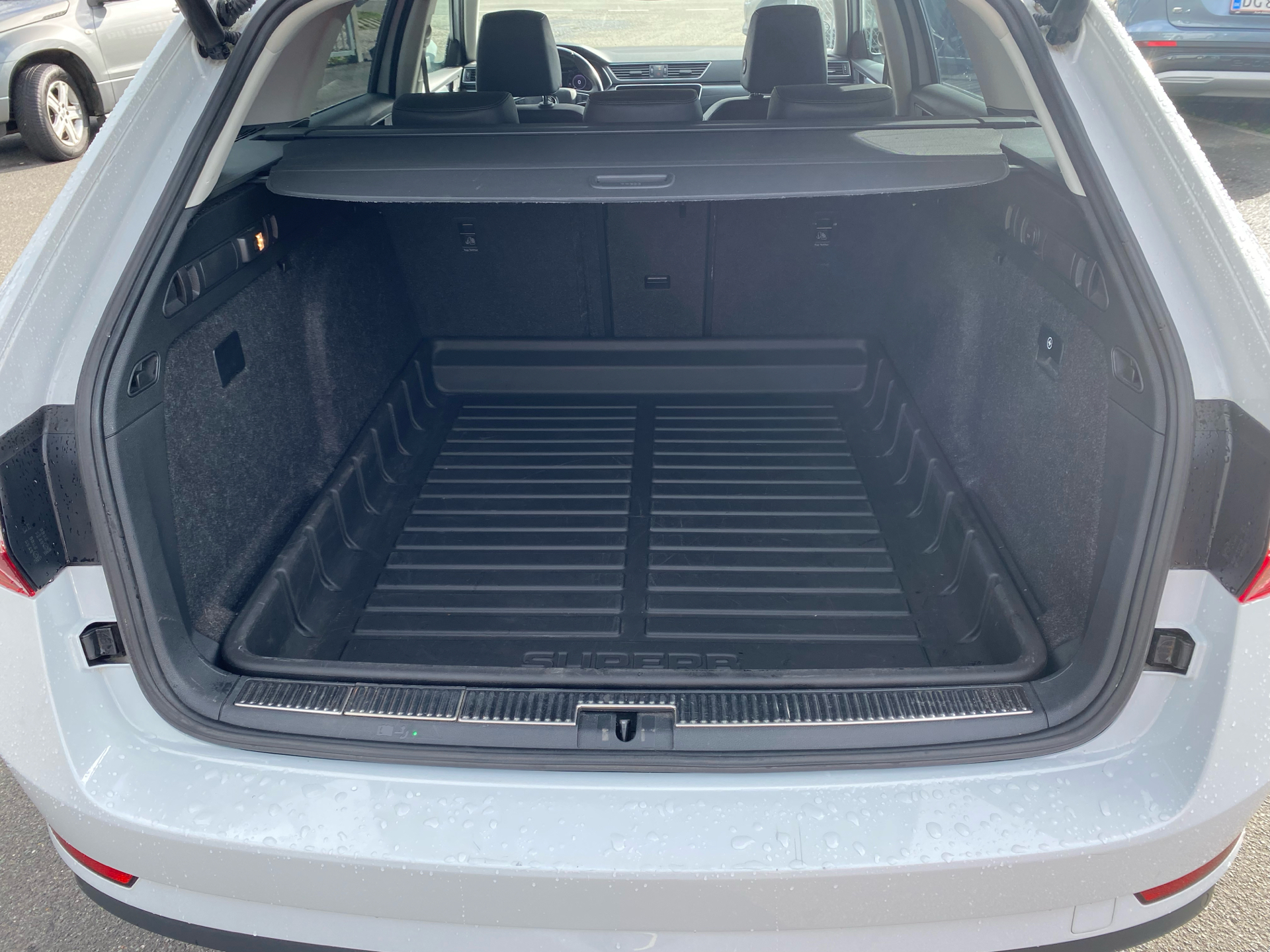 Billede af Skoda Superb Combi 1,5 TSI ACT Style 150HK Stc 6g