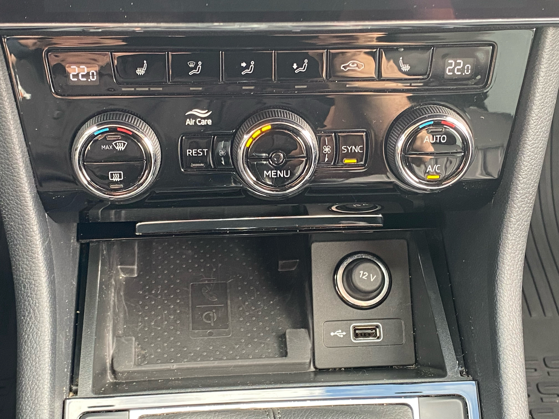 Billede af Skoda Superb Combi 1,5 TSI ACT Style 150HK Stc 6g