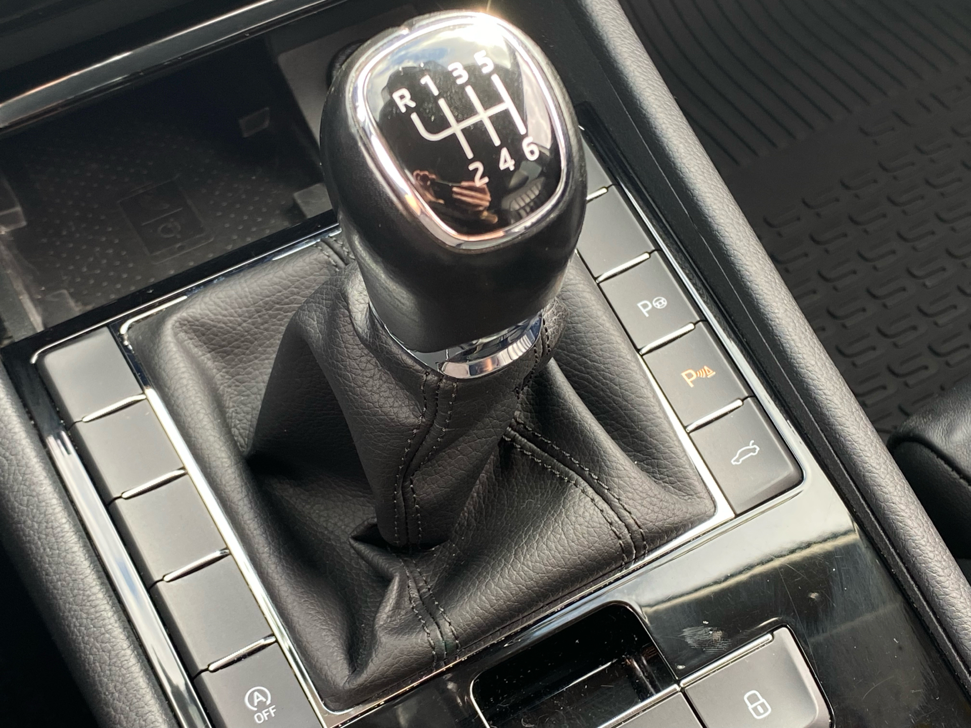 Billede af Skoda Superb Combi 1,5 TSI ACT Style 150HK Stc 6g