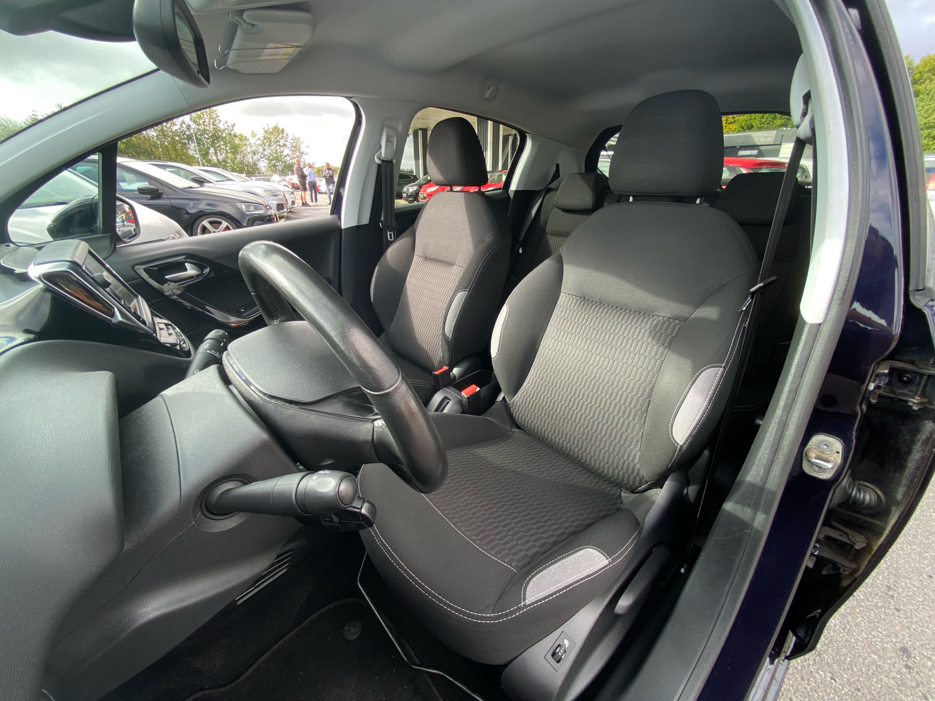 Billede af Peugeot 208 1,6 BlueHDi Chili Plus 100HK 5d