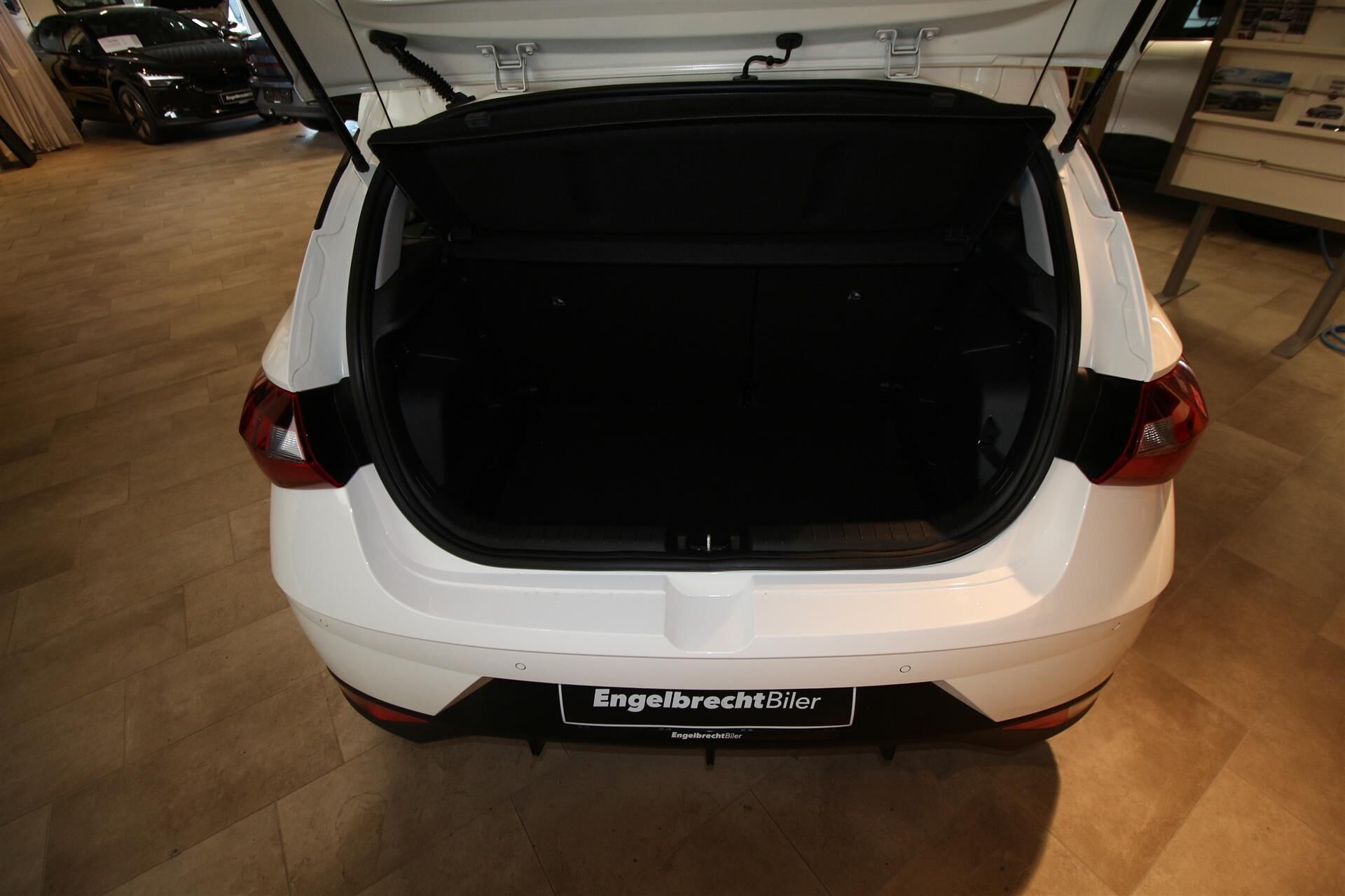 Billede af Hyundai i20 1,0 T-GDI Essential Komfort DCT 100HK 5d 7g Aut.