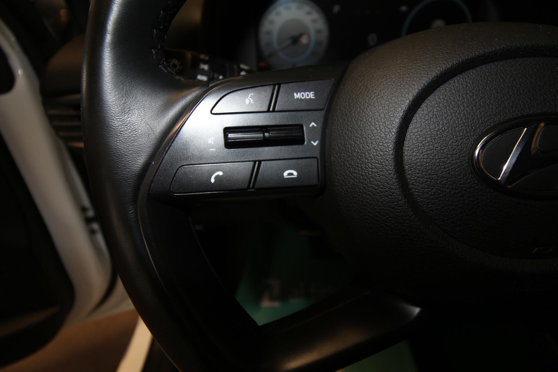 Billede af Hyundai i20 1,0 T-GDI Essential Komfort DCT 100HK 5d 7g Aut.