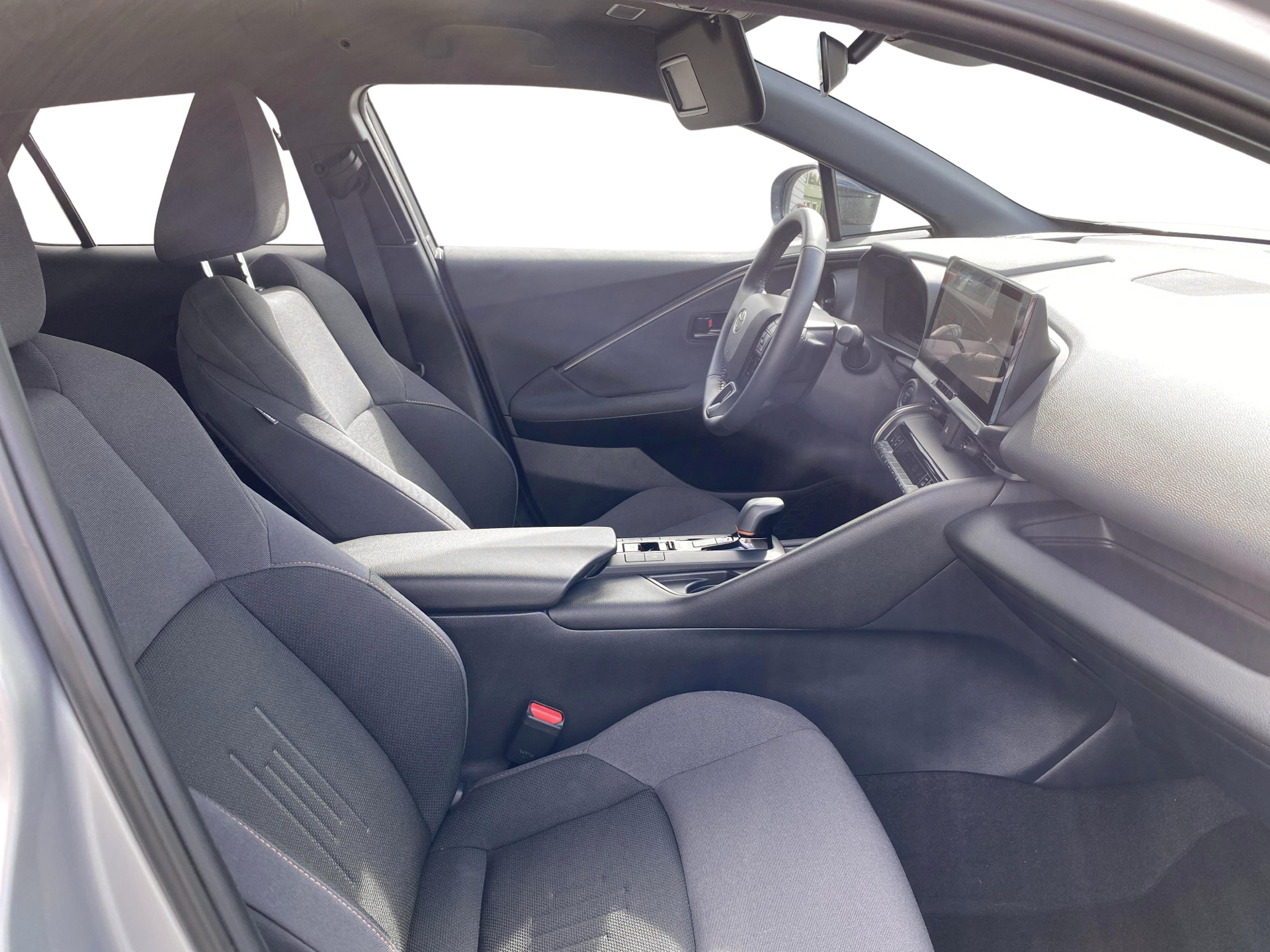 Billede af Toyota C-HR 2,0 Plugin-hybrid Style Smart E-CVT 223HK 5d Trinl. Gear