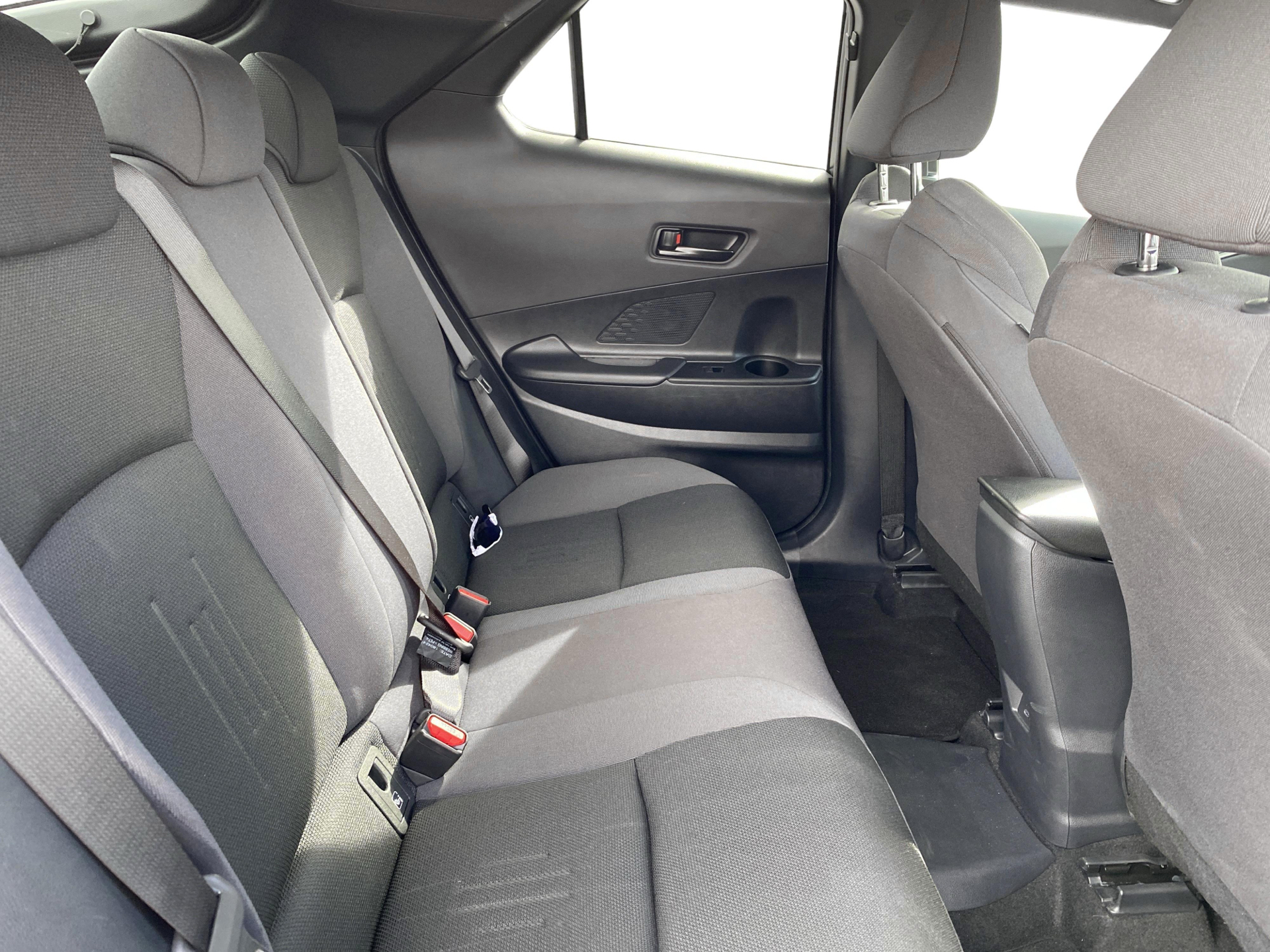 Billede af Toyota C-HR 2,0 Plugin-hybrid Style Smart E-CVT 223HK 5d Trinl. Gear