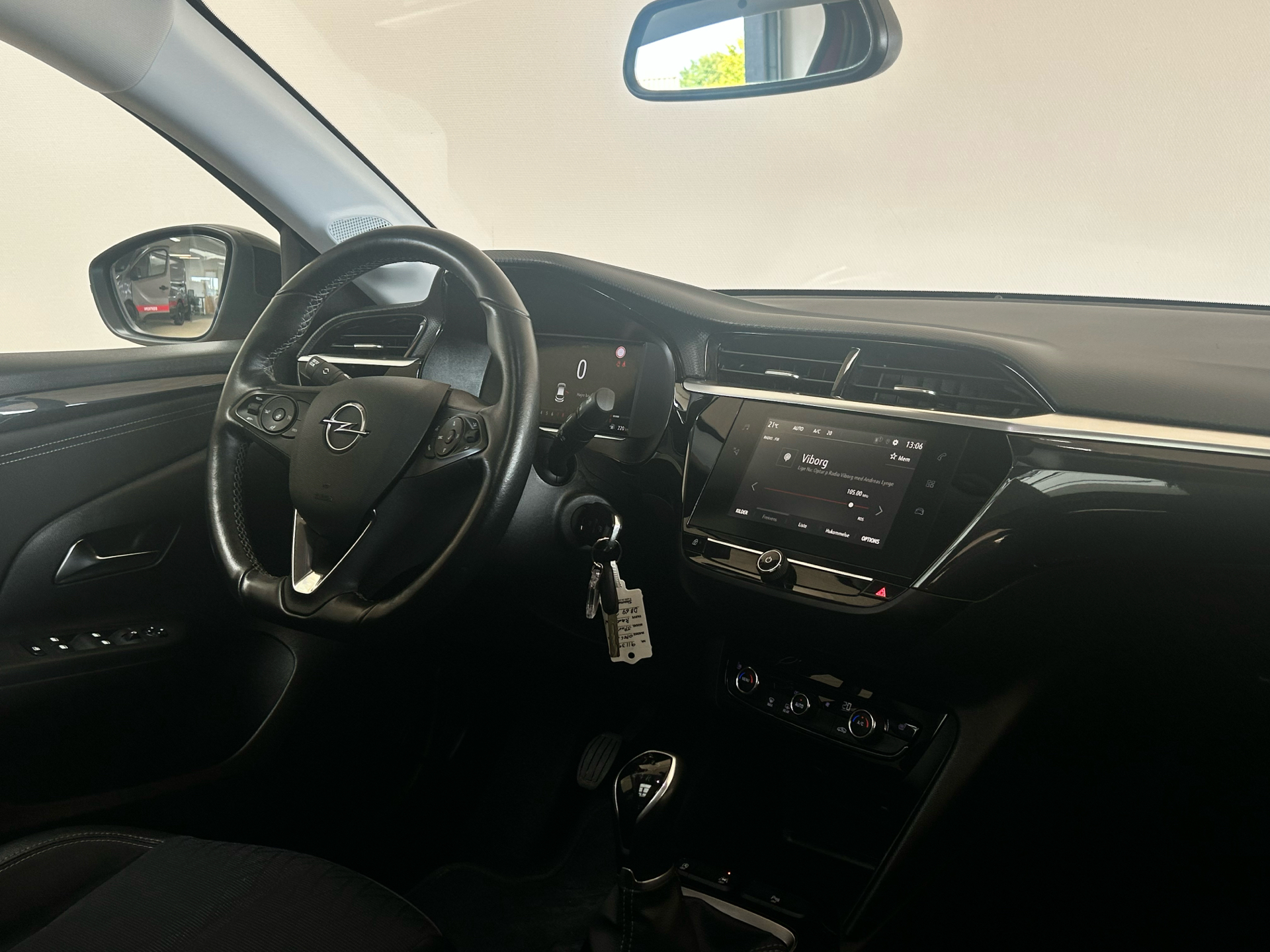 Billede af Opel Corsa 1,2 PureTech Sport 75HK 5d