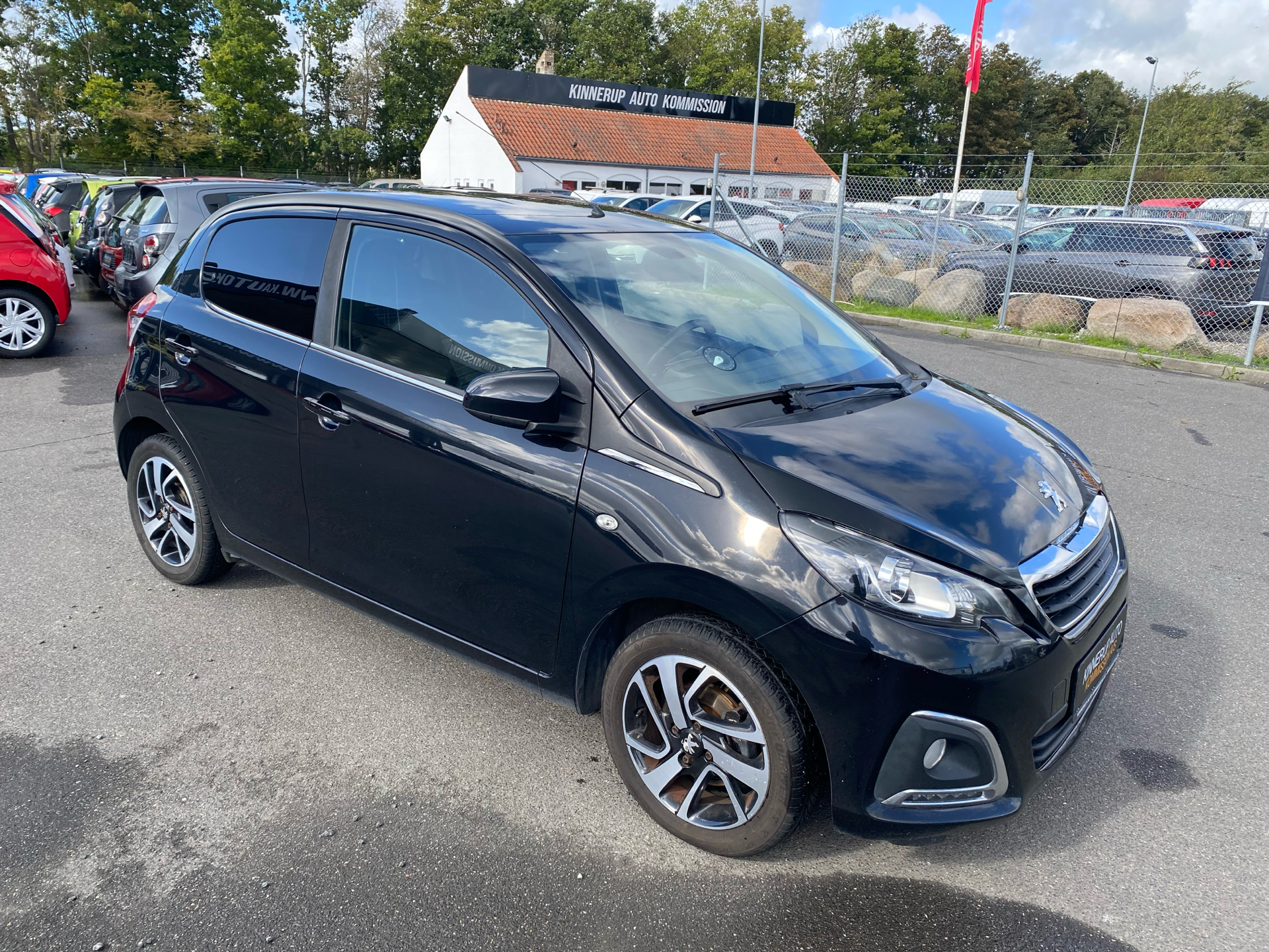 Billede af Peugeot 108 1,0 e-Vti Black Edition 69HK 5d