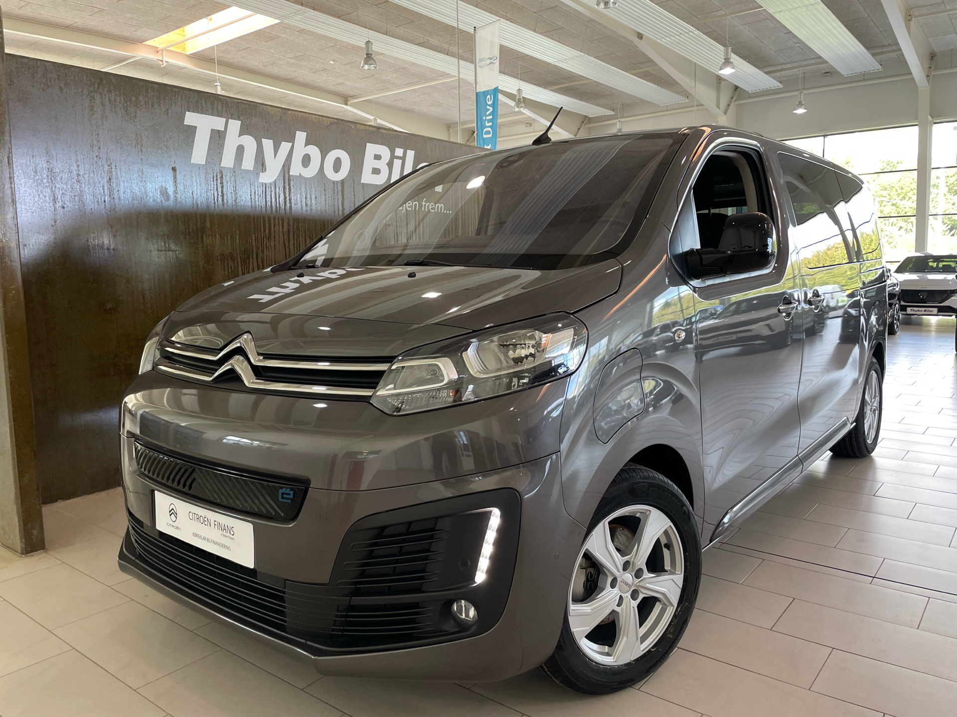 Billede af Citroën e-Spacetourer L2 EL Business 136HK Aut.