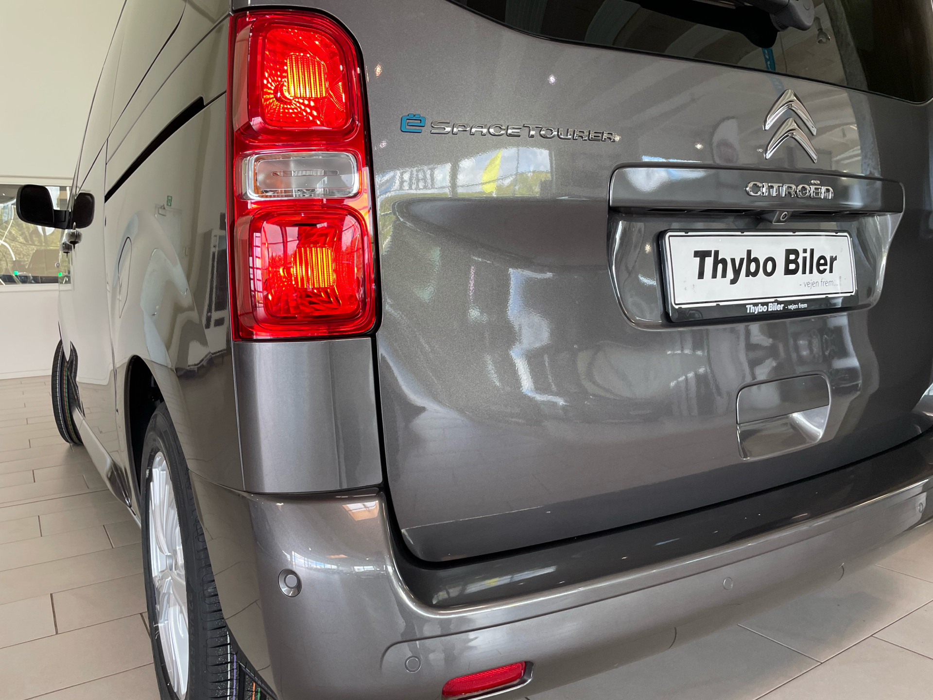 Billede af Citroën e-Spacetourer L2 EL Business 136HK Aut.