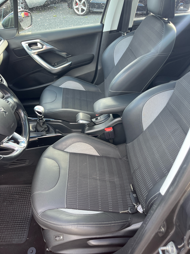 Billede af Peugeot 2008 1,2 PureTech Exclusive Plus 130HK 5d 6g
