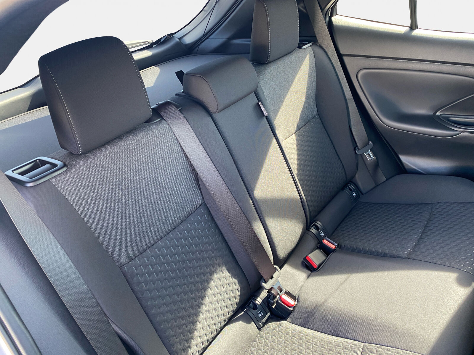 Billede af Toyota Yaris Cross 1,5 Hybrid Style Comfort 116HK 5d Trinl. Gear