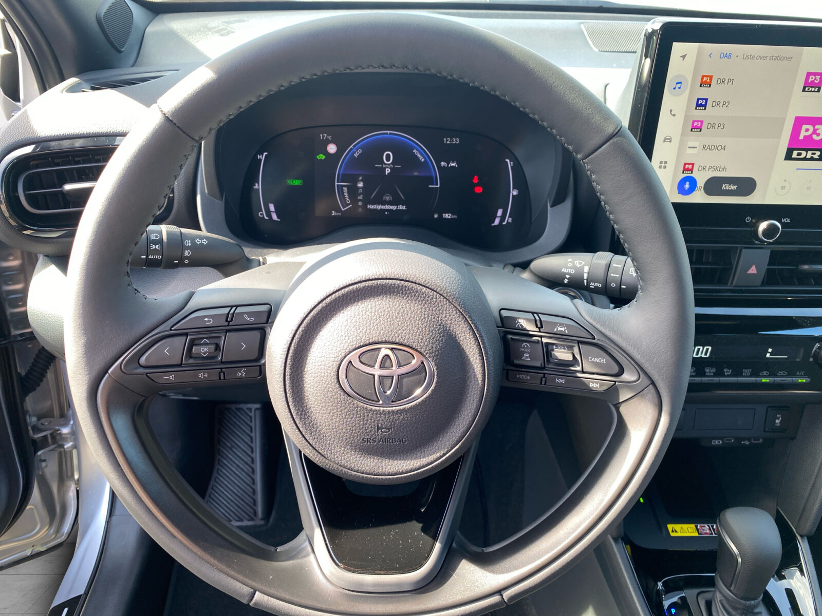 Billede af Toyota Yaris Cross 1,5 Hybrid Style Comfort 116HK 5d Trinl. Gear