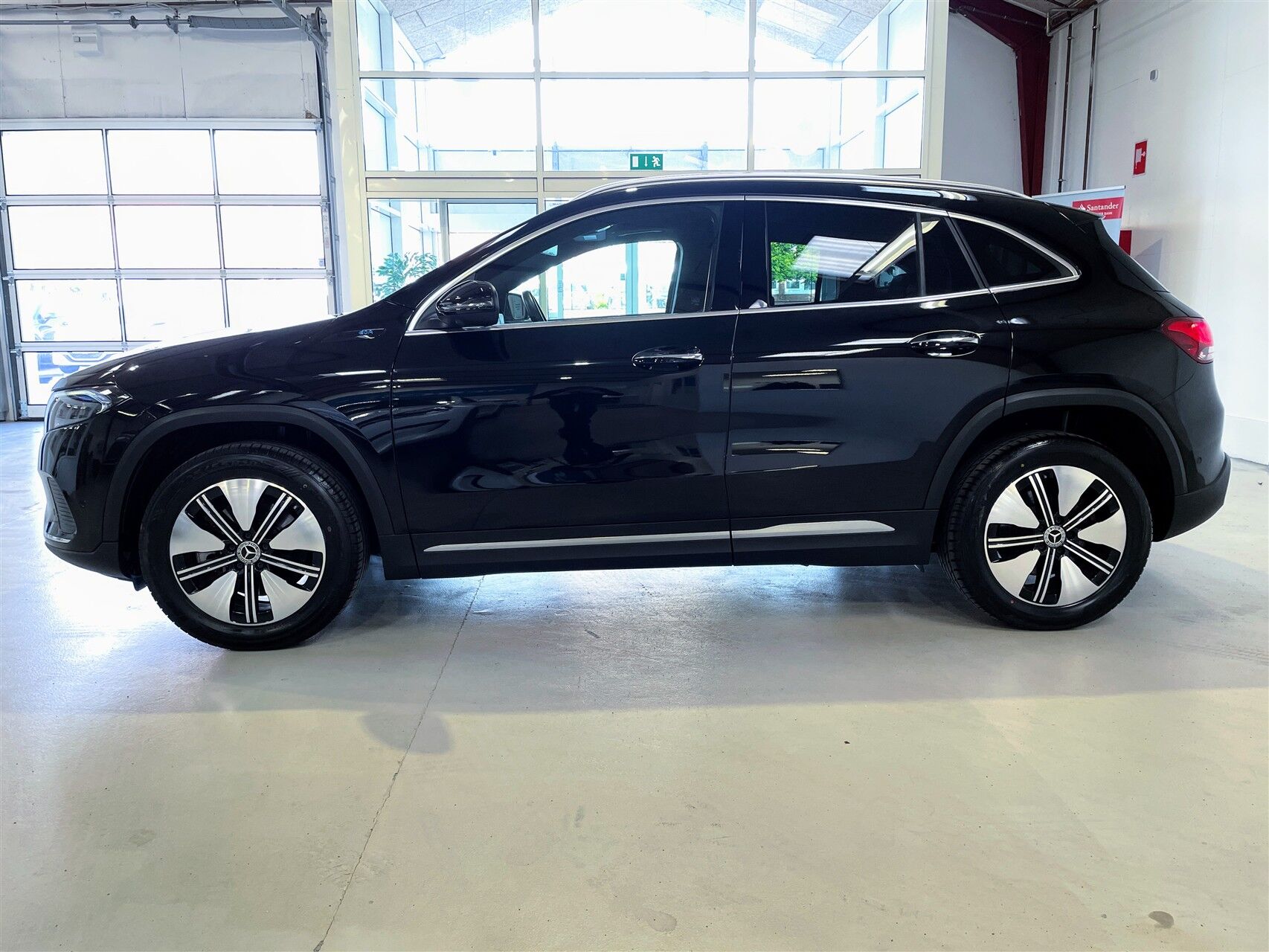 Billede af Mercedes-Benz EQA 250 EL 190HK 5d Aut.