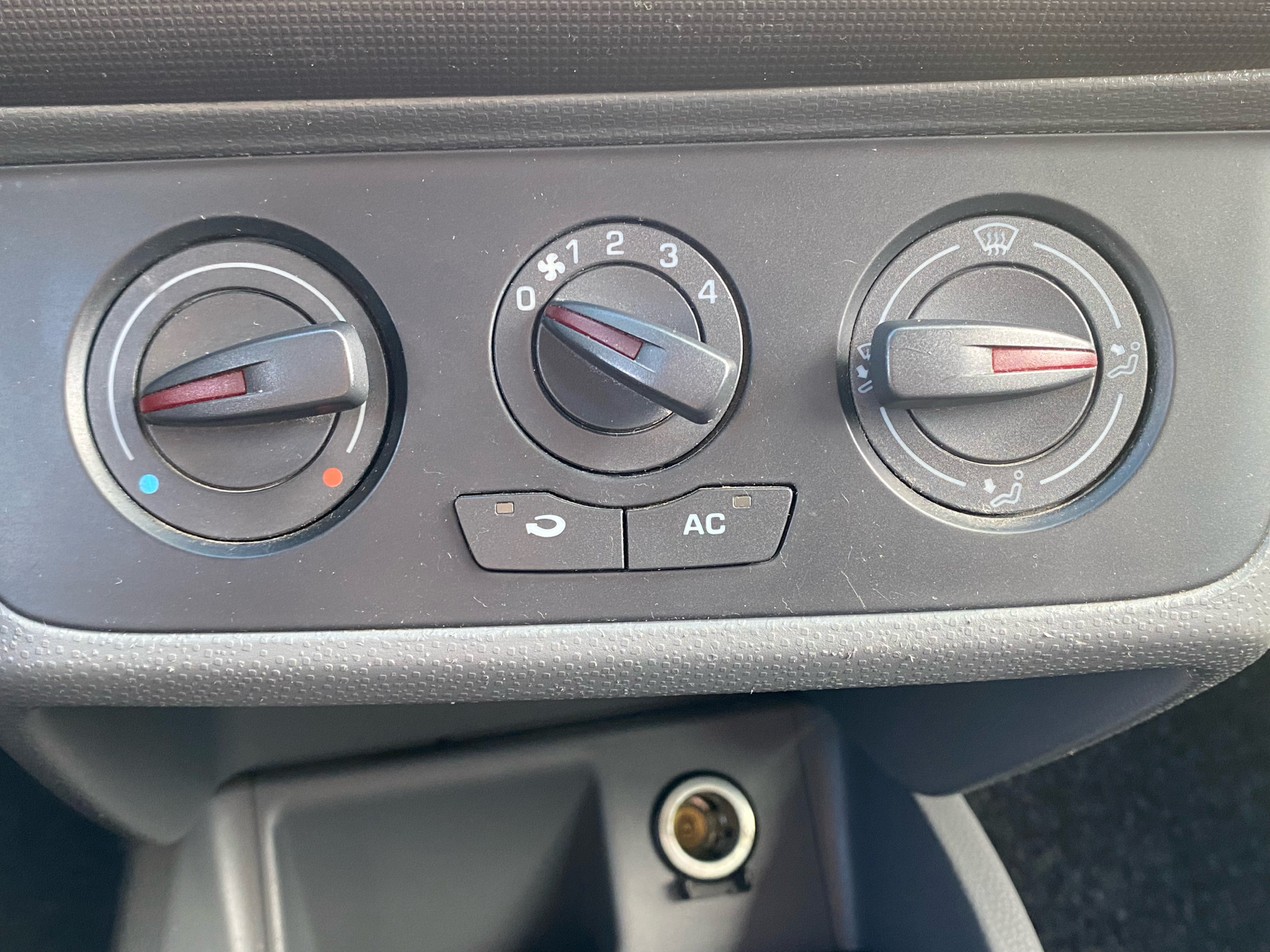 Billede af Seat Ibiza 1,4 16V Reference 85HK 5d