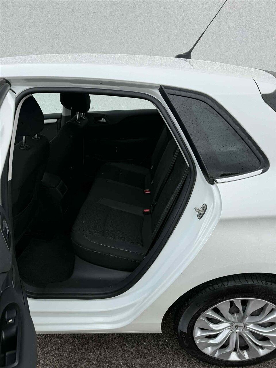 Billede af Citroën C4 1,6 Blue HDi Cool start/stop 100HK 5d