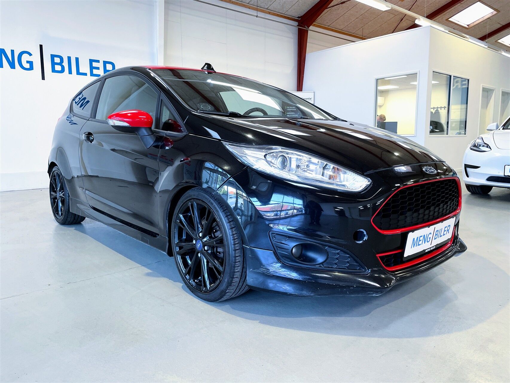 Billede af Ford Fiesta 1,0 EcoBoost Black Edition Start/Stop 140HK 3d