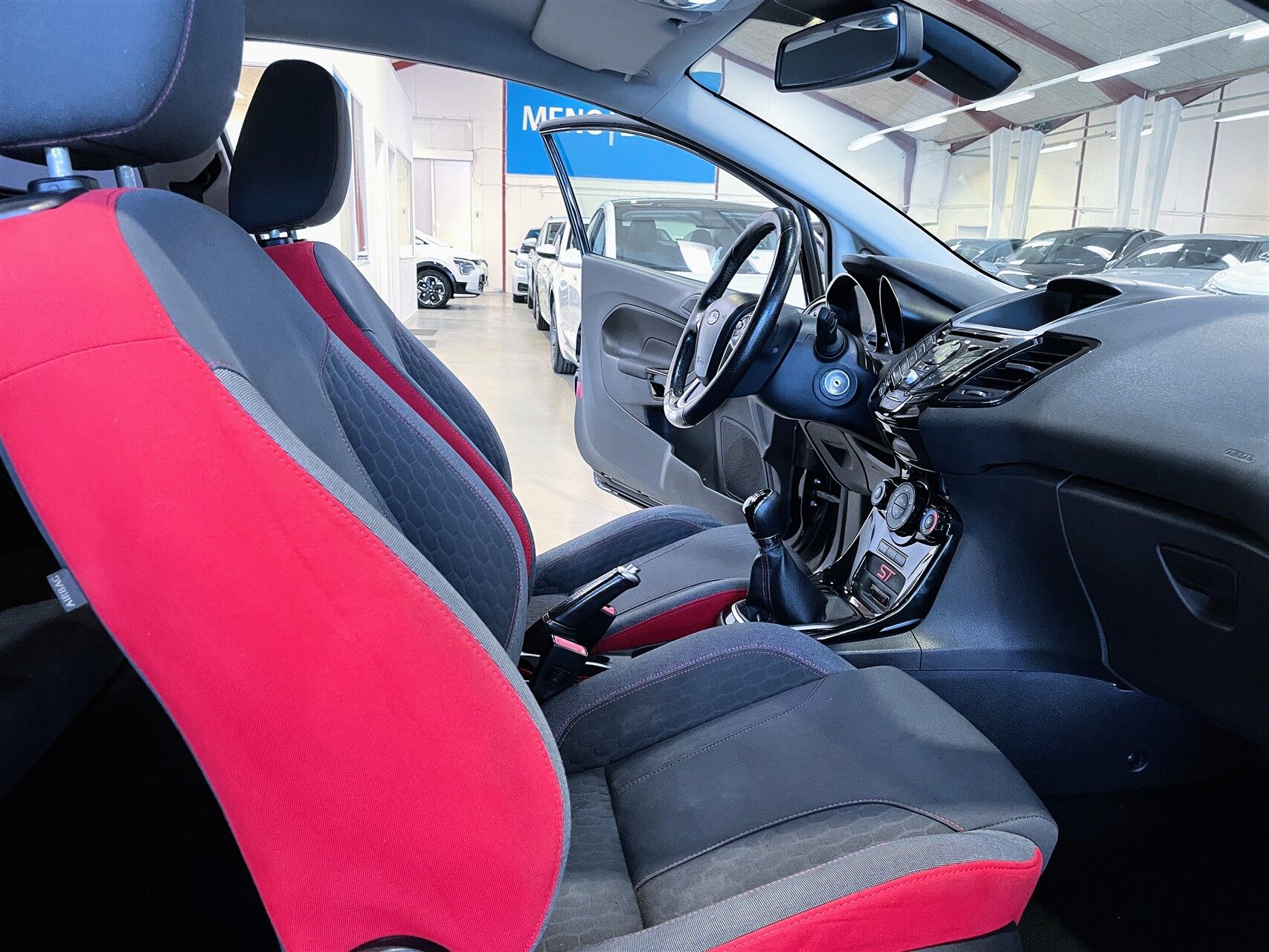 Billede af Ford Fiesta 1,0 EcoBoost Black Edition Start/Stop 140HK 3d