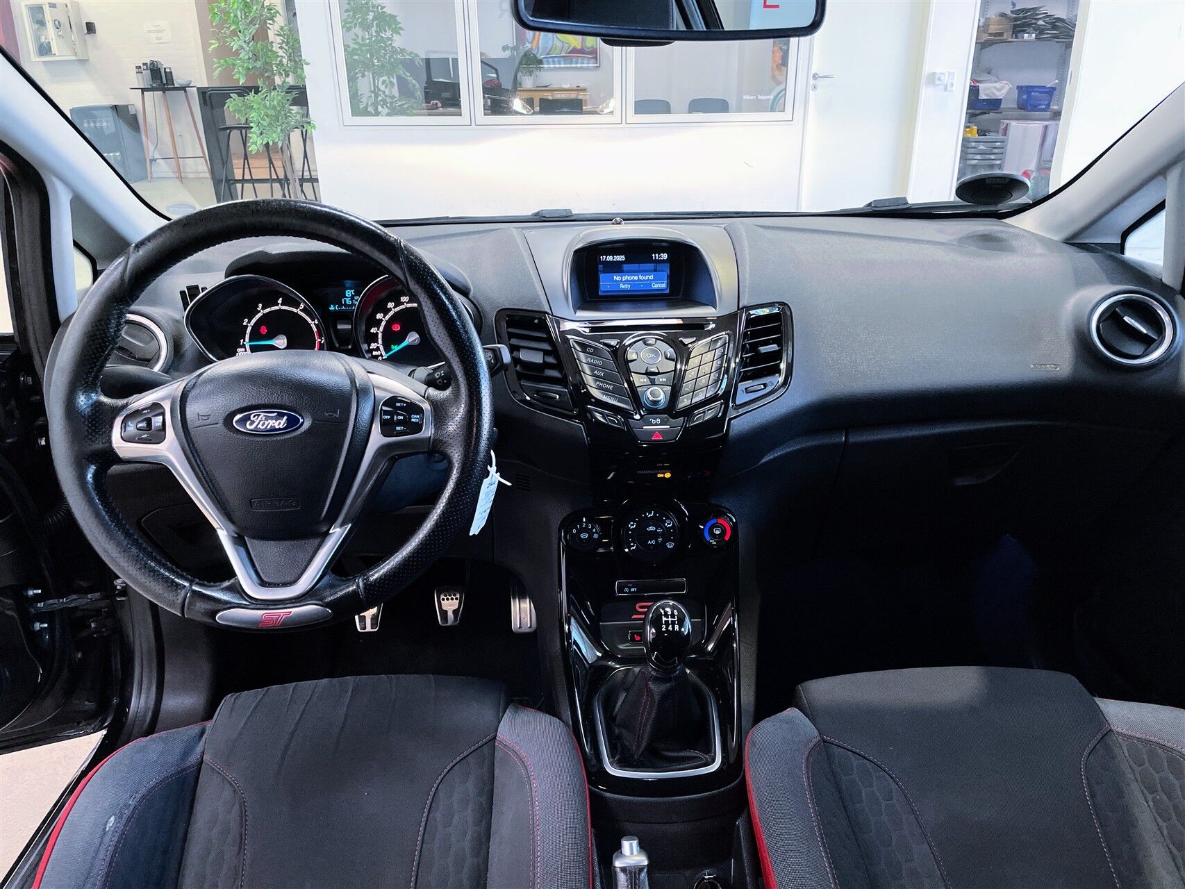 Billede af Ford Fiesta 1,0 EcoBoost Black Edition Start/Stop 140HK 3d