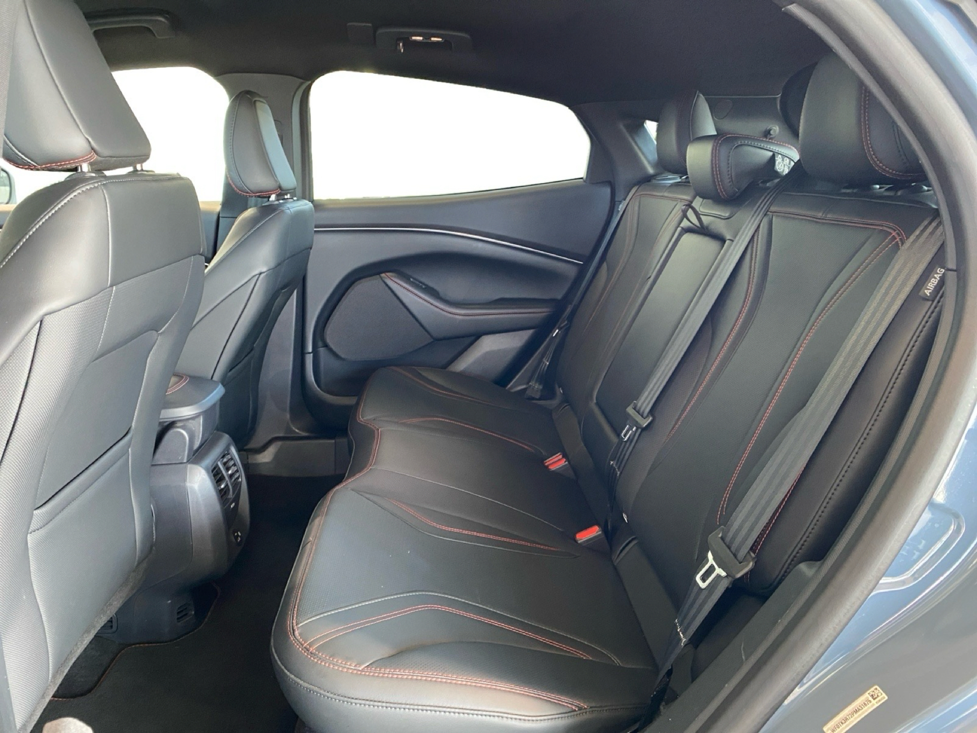 Billede af Ford Mustang Mach-E EL UR Premium 294HK 5d Aut.