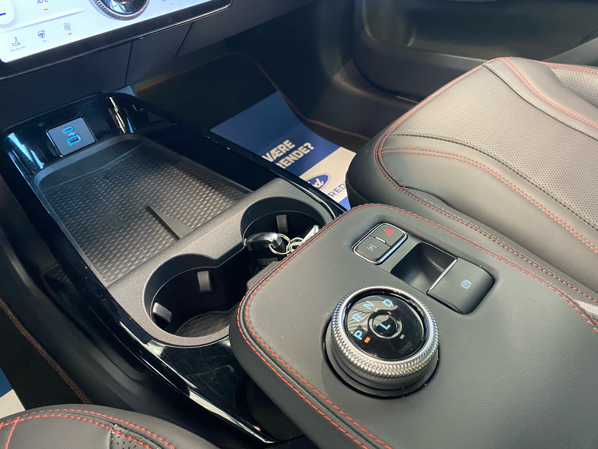 Billede af Ford Mustang Mach-E EL UR Premium 294HK 5d Aut.