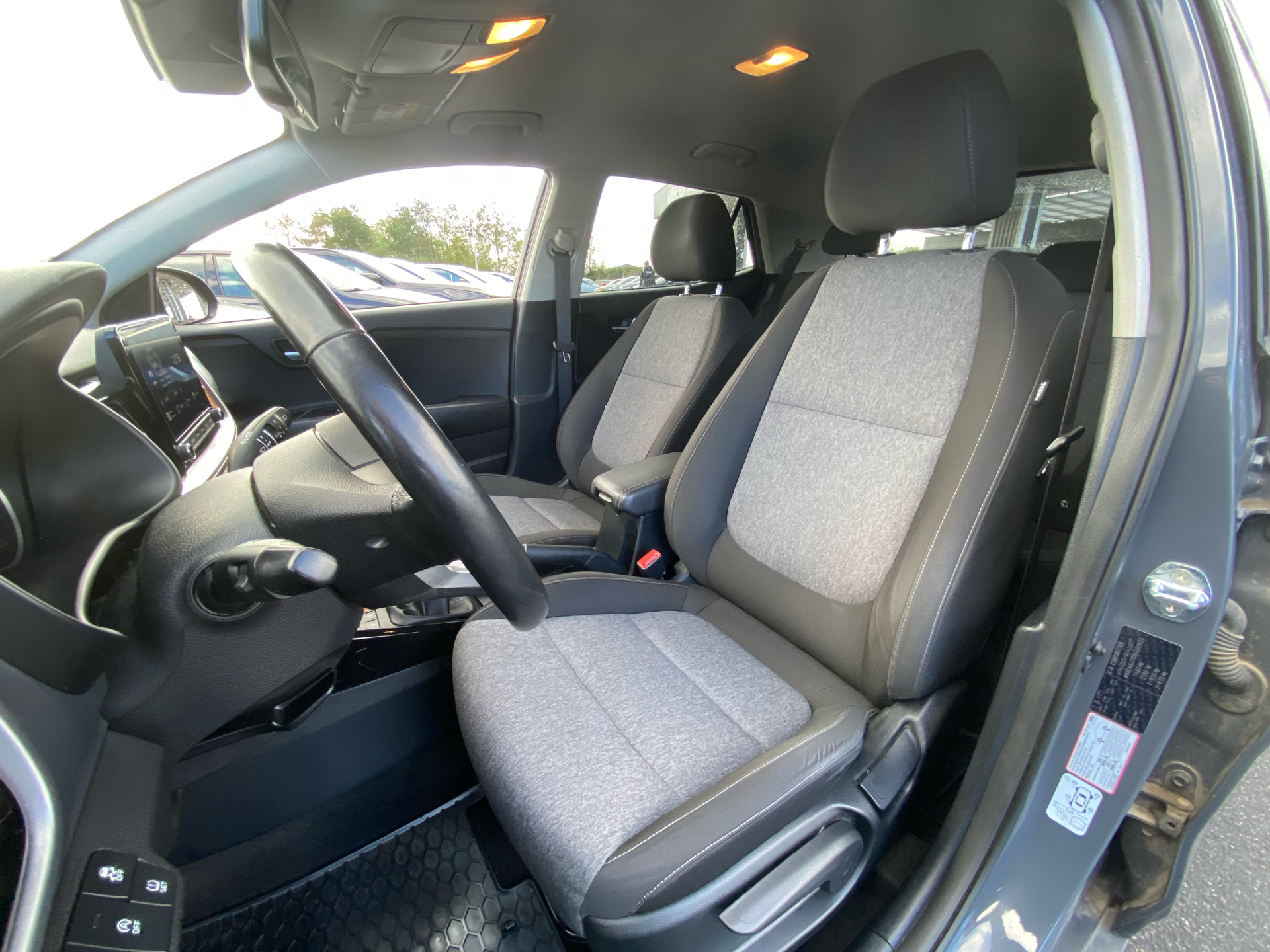 Billede af Kia Stonic 1,0 T-GDI  Mild hybrid Prestige m/Upgrade 100HK 5d 6g