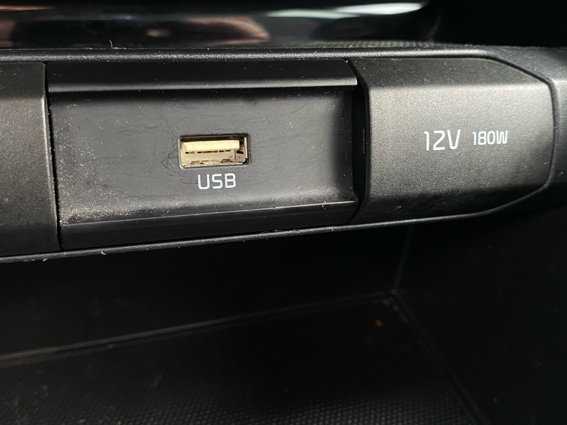 Billede af Kia Stonic 1,0 T-GDI  Mild hybrid Prestige m/Upgrade 100HK 5d 6g