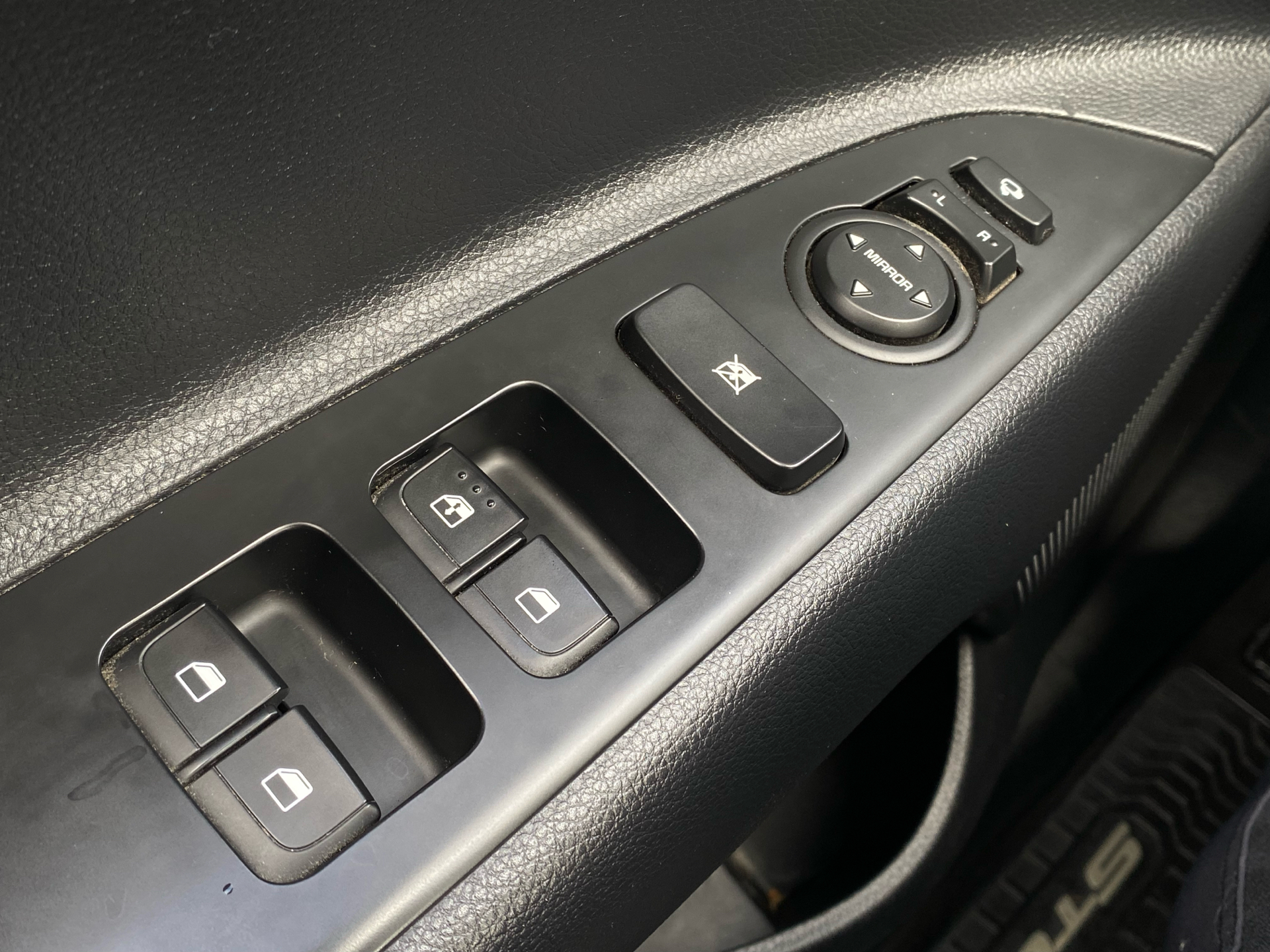 Billede af Kia Stonic 1,0 T-GDI  Mild hybrid Prestige m/Upgrade 100HK 5d 6g