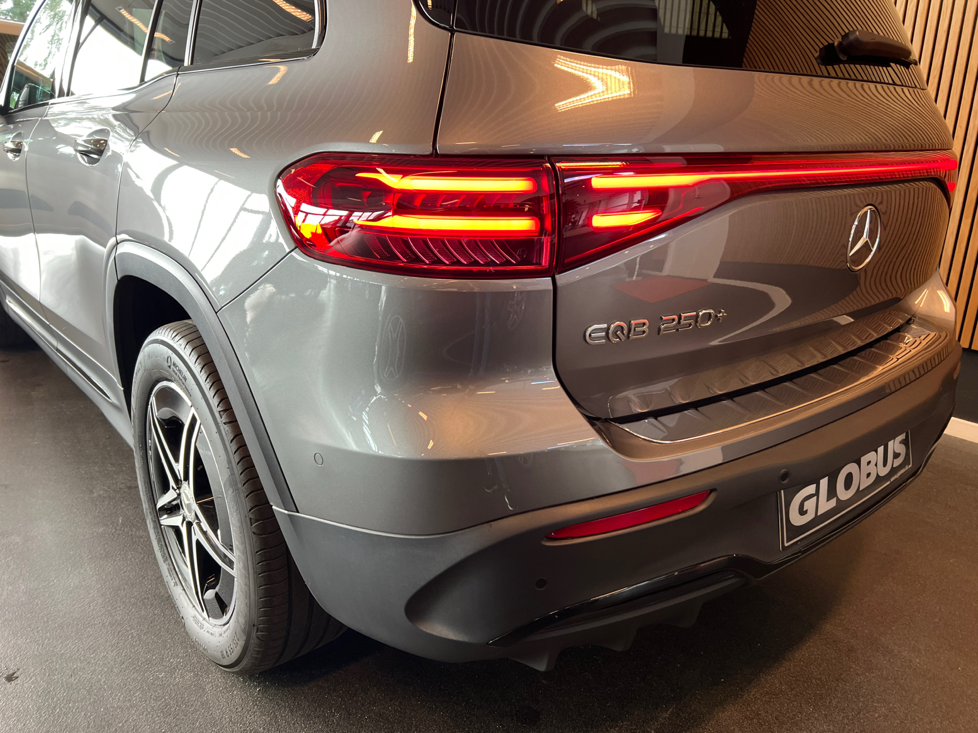 Billede af Mercedes-Benz EQB 250+ EL AMG Premium 190HK 5d Aut.