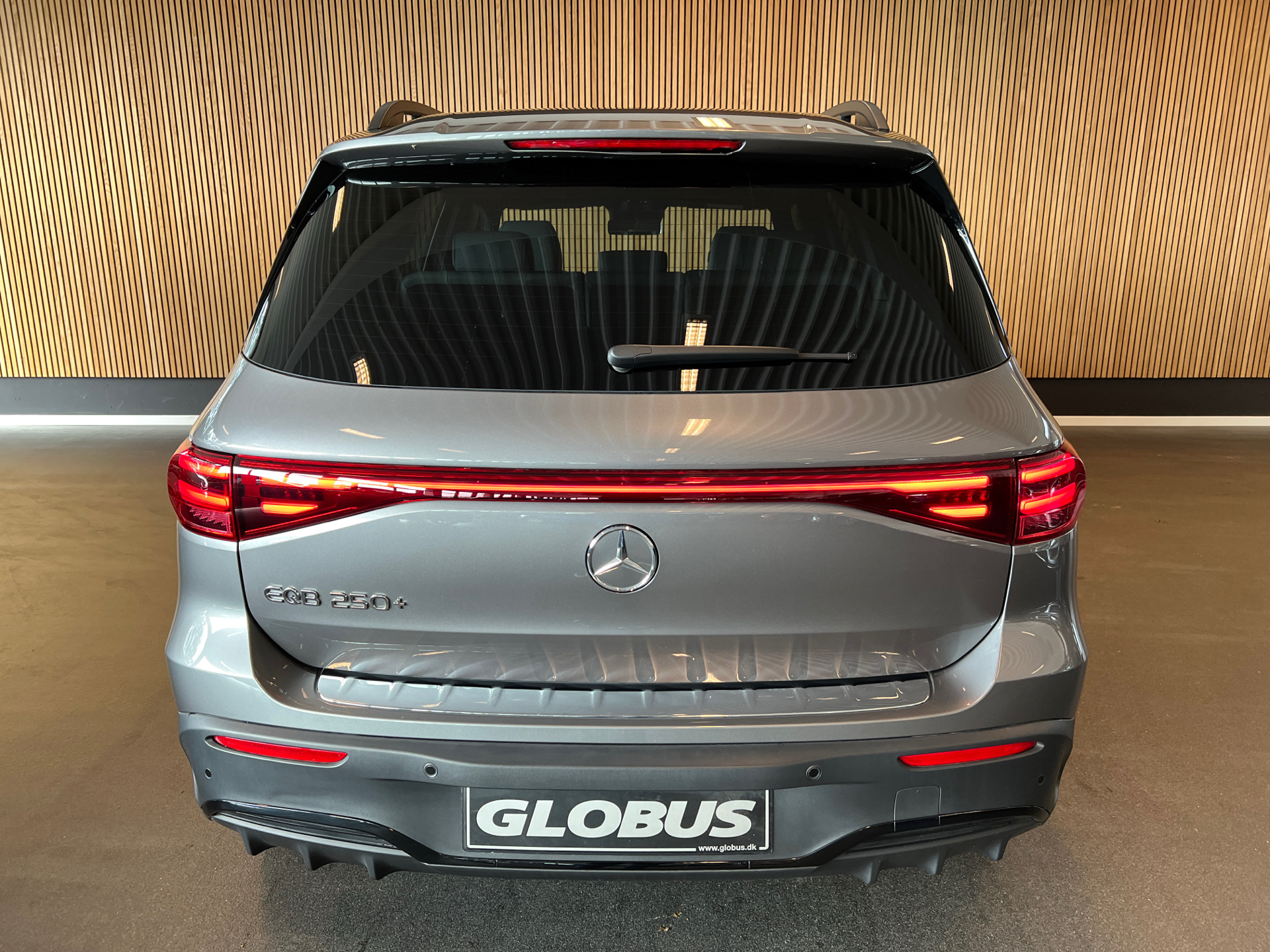 Billede af Mercedes-Benz EQB 250+ EL AMG Premium 190HK 5d Aut.