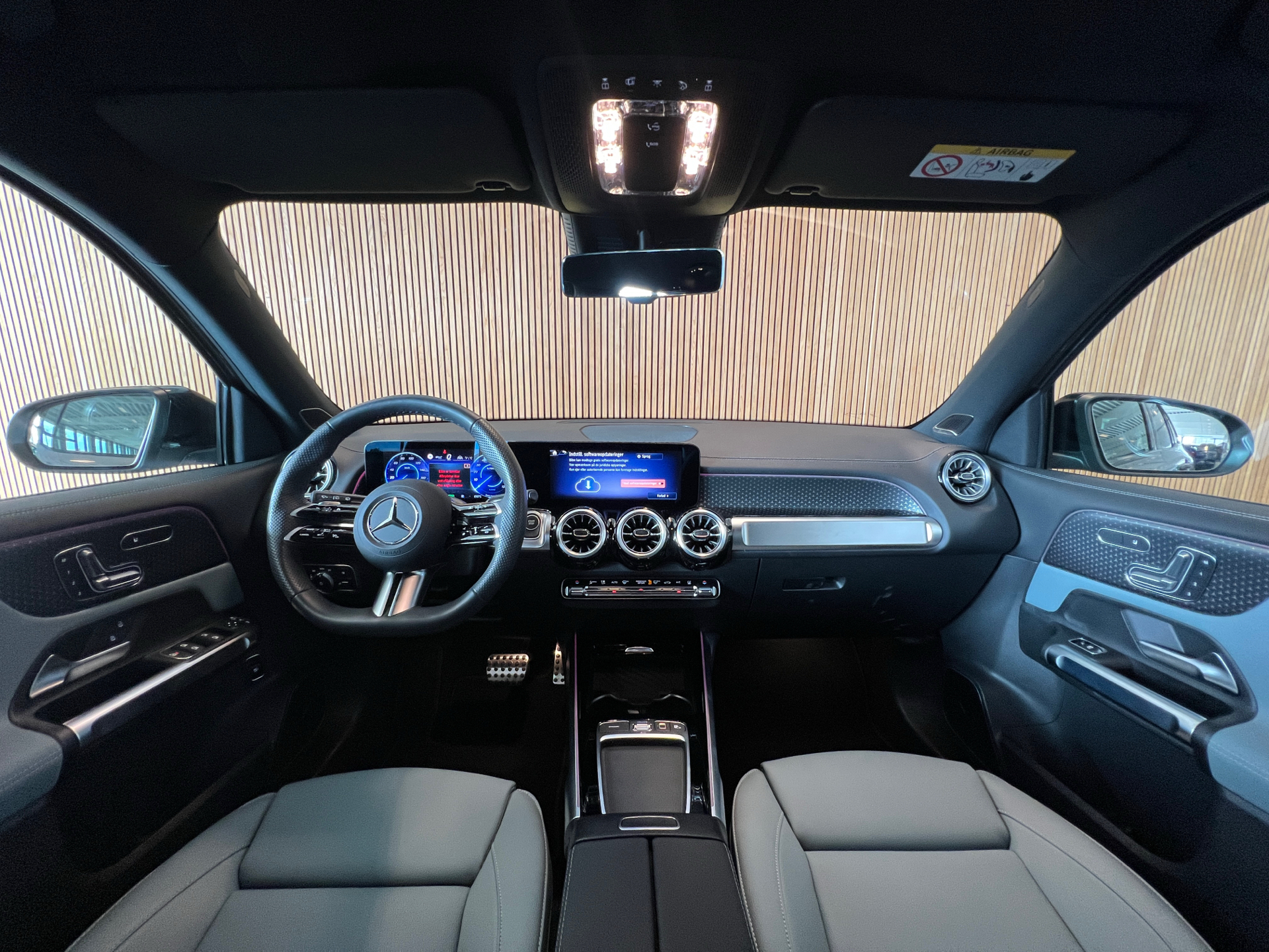 Billede af Mercedes-Benz EQB 250+ EL AMG Premium 190HK 5d Aut.