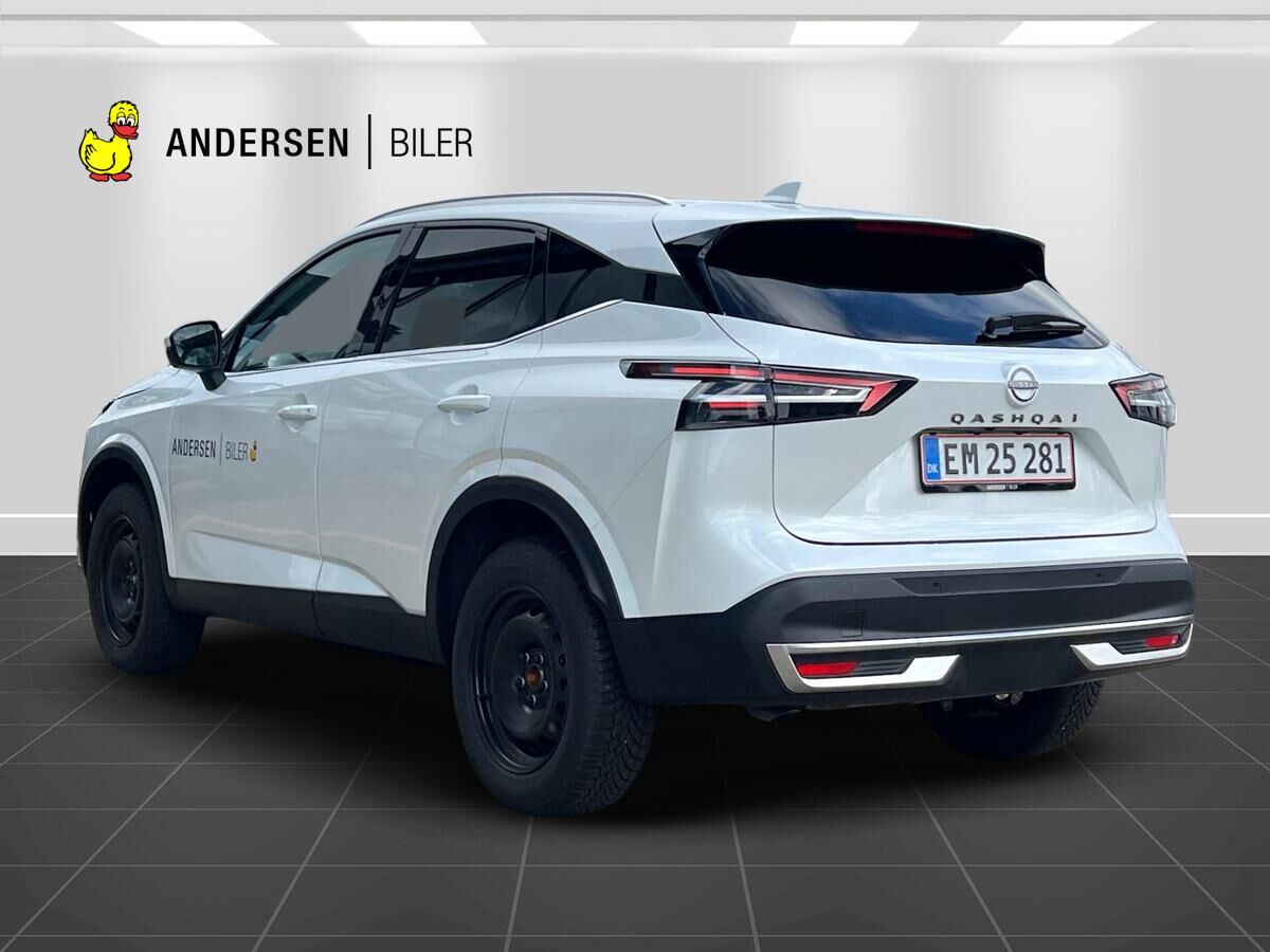 Billede af Nissan Qashqai 1,3 MHEV  Mild hybrid N-Connecta X-Tronic 158HK 5d 7g Aut.