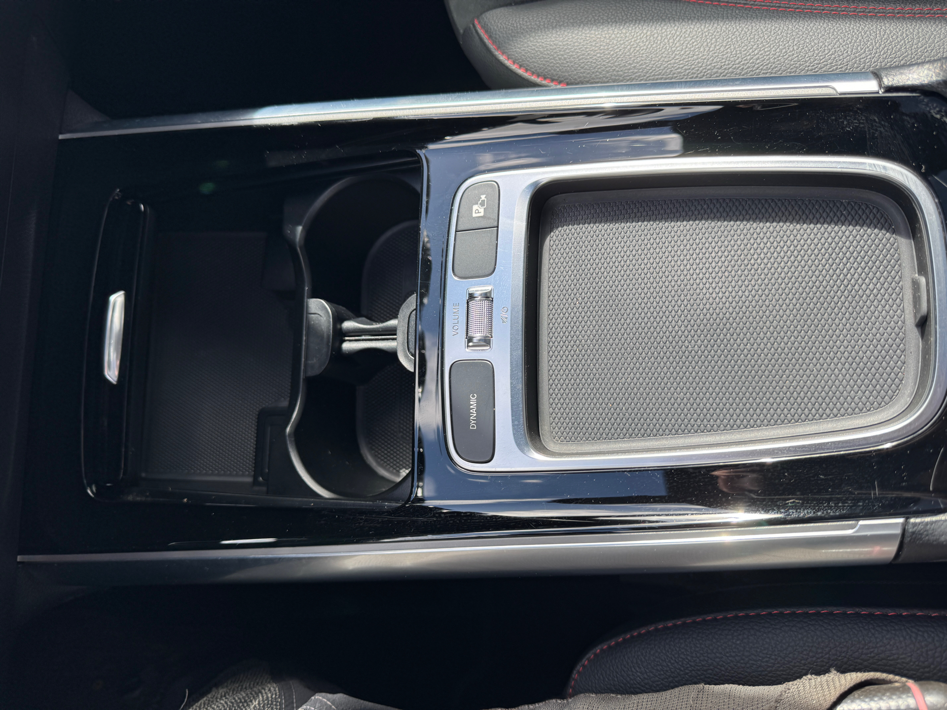 Billede af Mercedes-Benz EQA 250+ EL AMG Line 190HK 5d Aut.