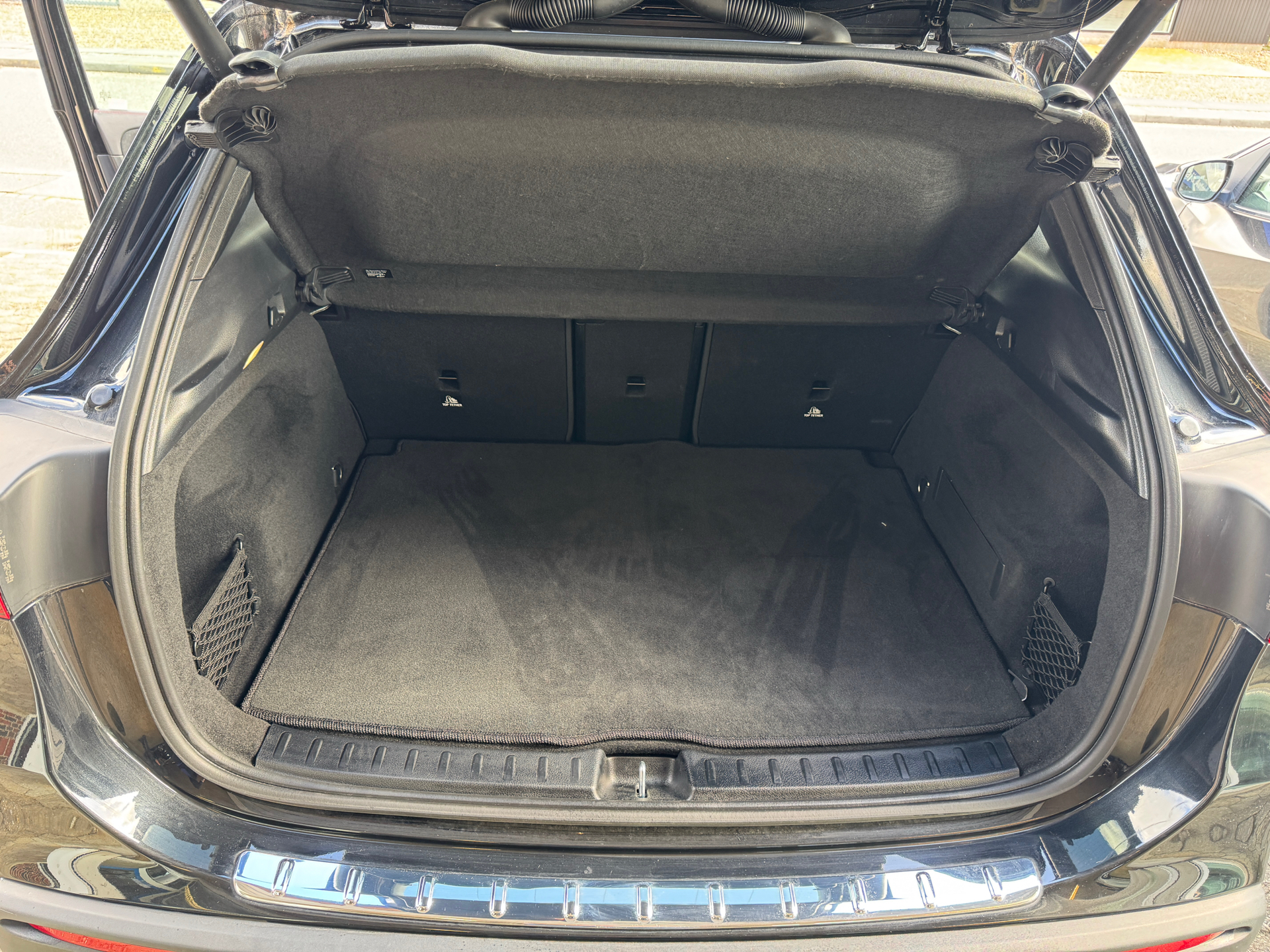 Billede af Mercedes-Benz EQA 250+ EL AMG Line 190HK 5d Aut.