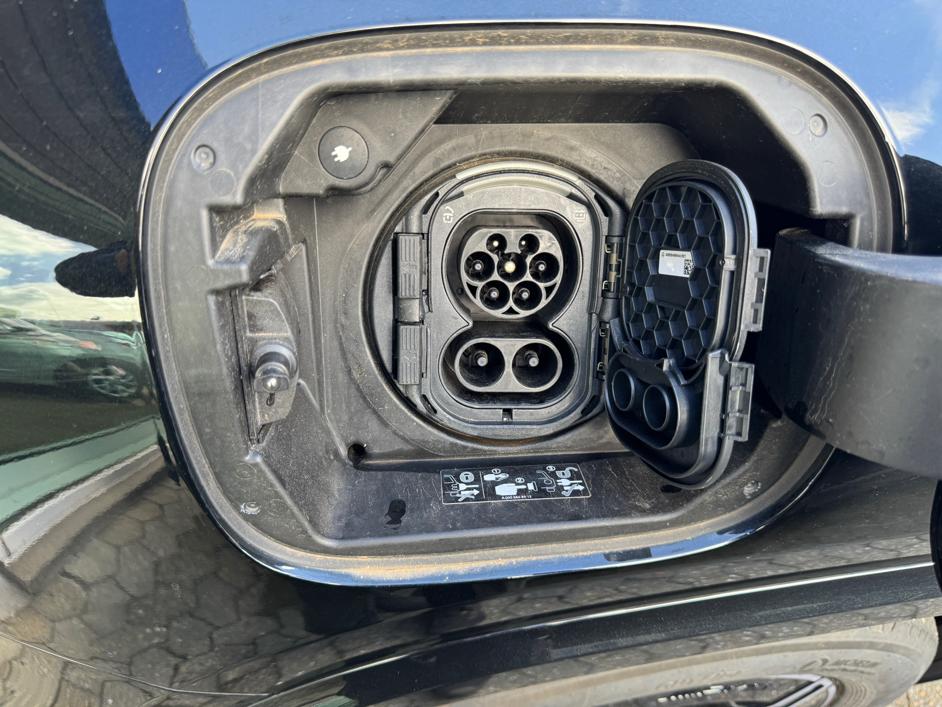 Billede af Mercedes-Benz EQA 250+ EL AMG Line 190HK 5d Aut.