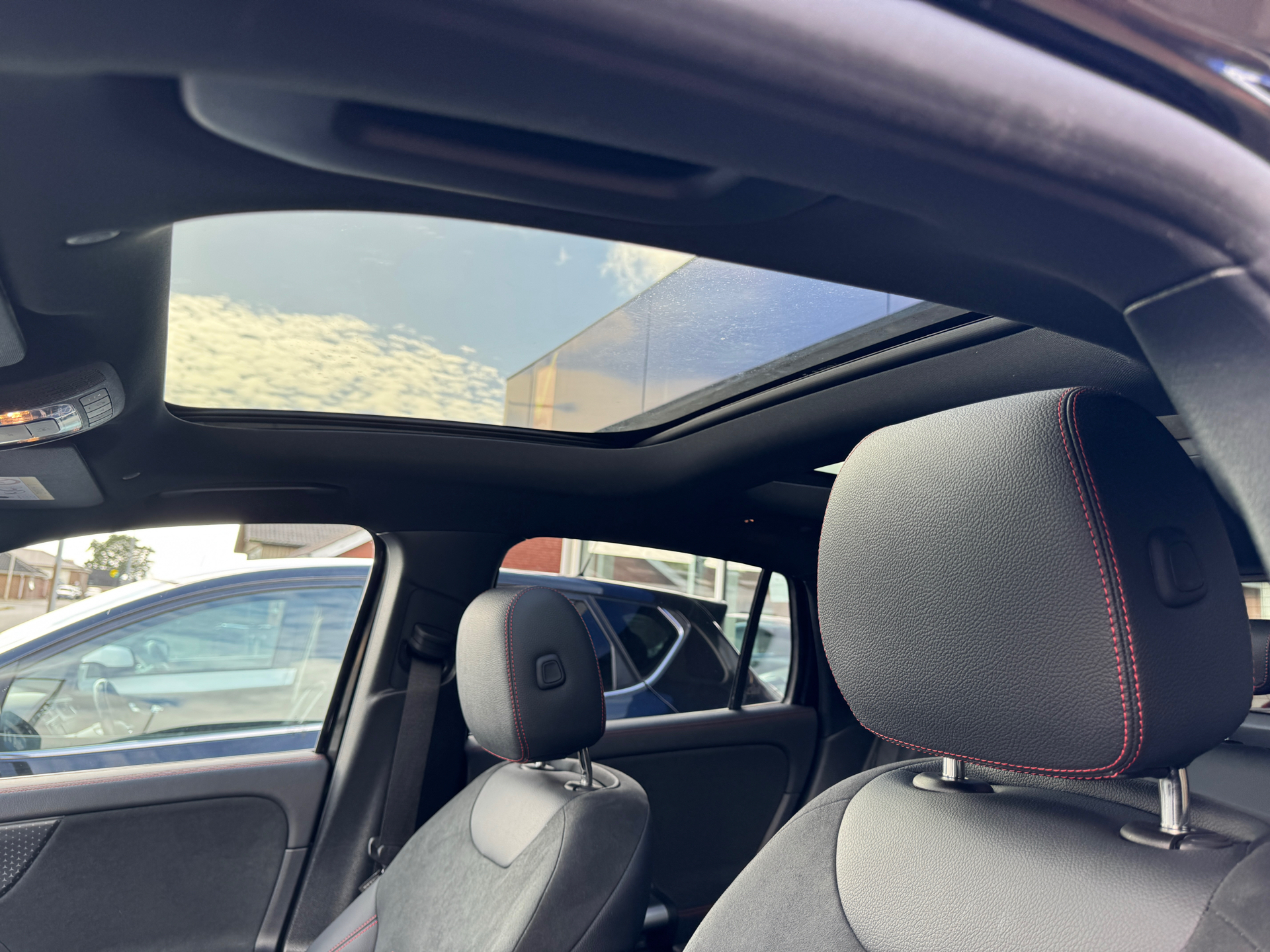 Billede af Mercedes-Benz EQA 250+ EL AMG Line 190HK 5d Aut.