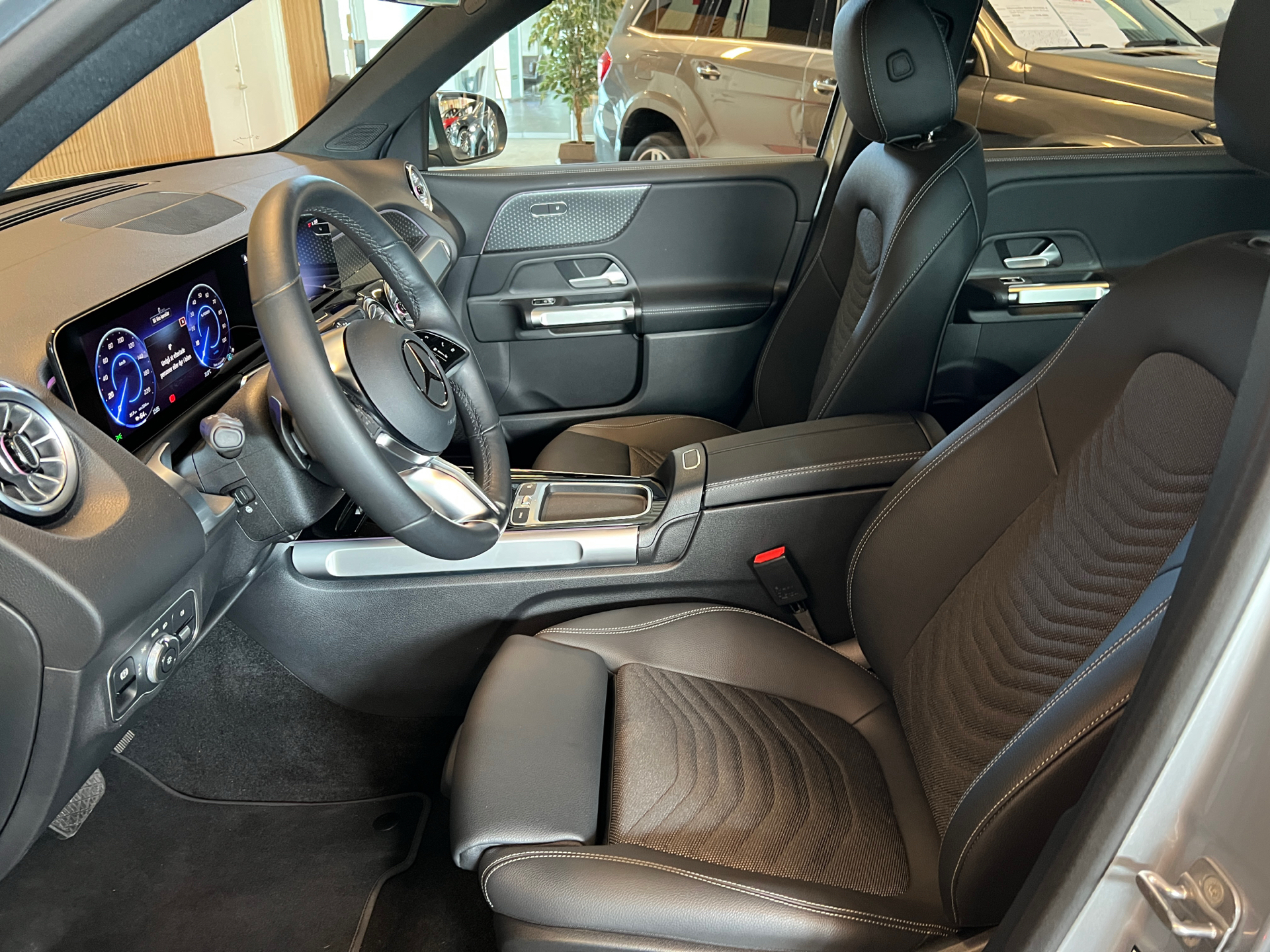 Billede af Mercedes-Benz EQB 250+ EL Premium Plus 190HK 5d Aut.