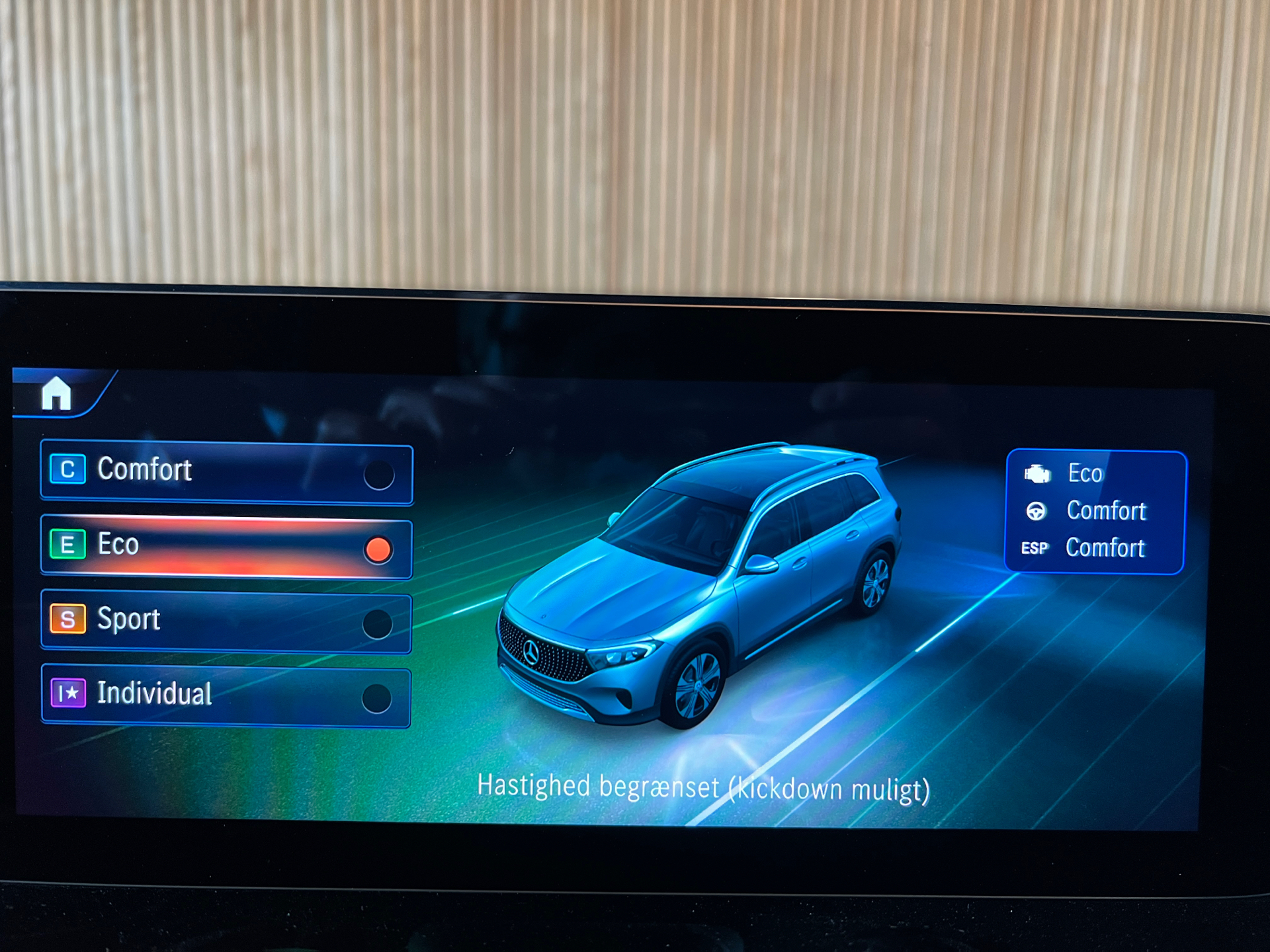 Billede af Mercedes-Benz EQB 250+ EL Premium Plus 190HK 5d Aut.