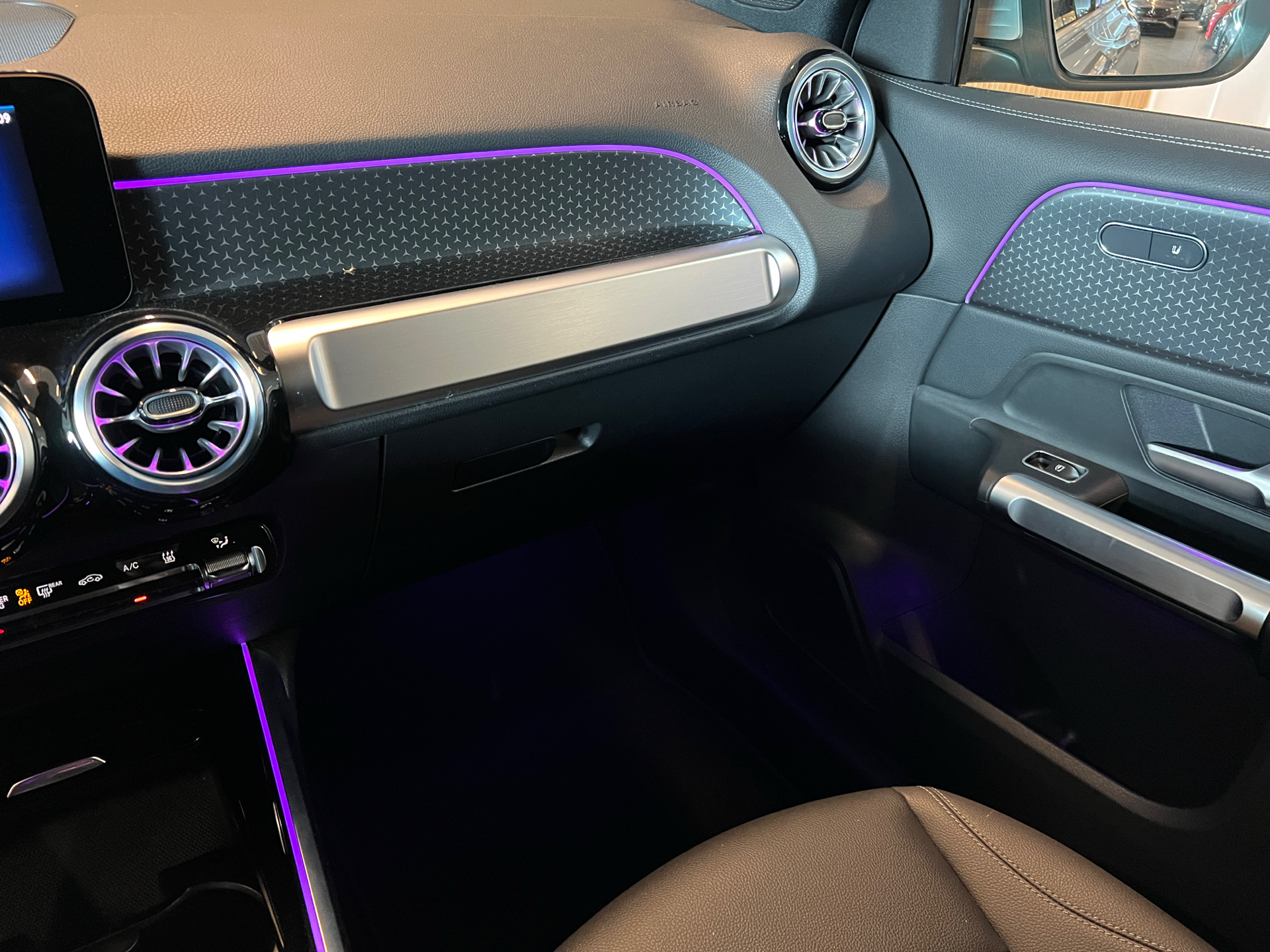 Billede af Mercedes-Benz EQB 250+ EL Premium Plus 190HK 5d Aut.