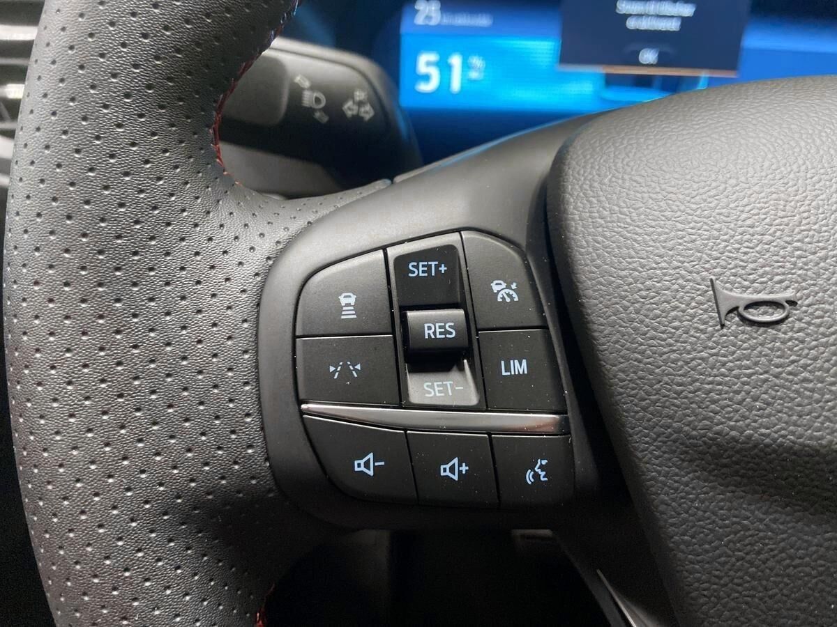Billede af Ford Kuga 2,5 Plugin-hybrid ST-Line X CVT 243HK 5d Aut.
