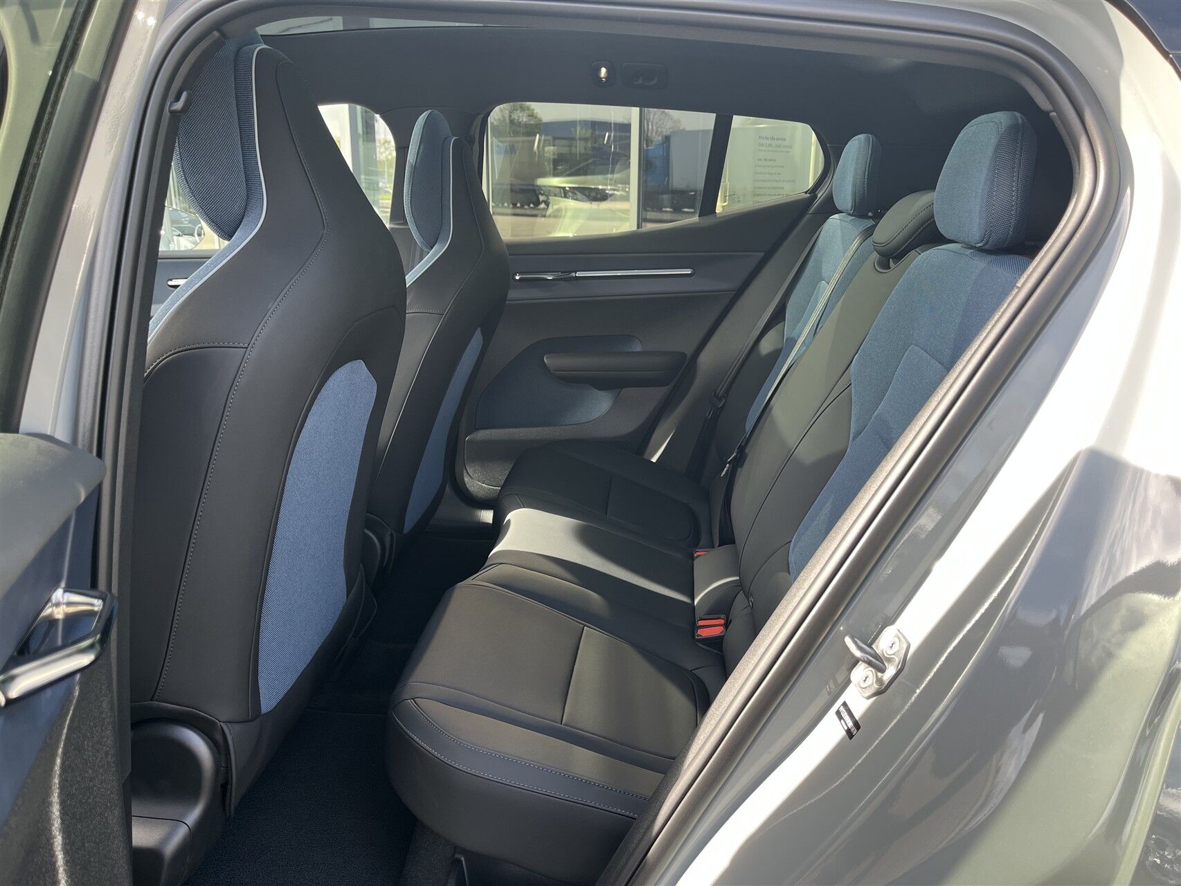 Billede af Volvo EX30 Twin Motor Performance Ultra AWD 428HK 5d Aut.