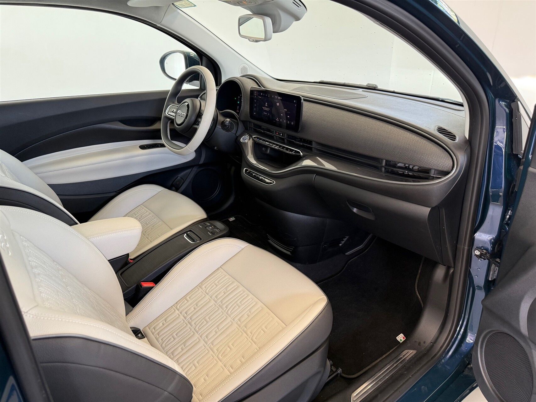 Billede af Fiat 500e 3+1 EL La Prima 118HK 4d Aut.